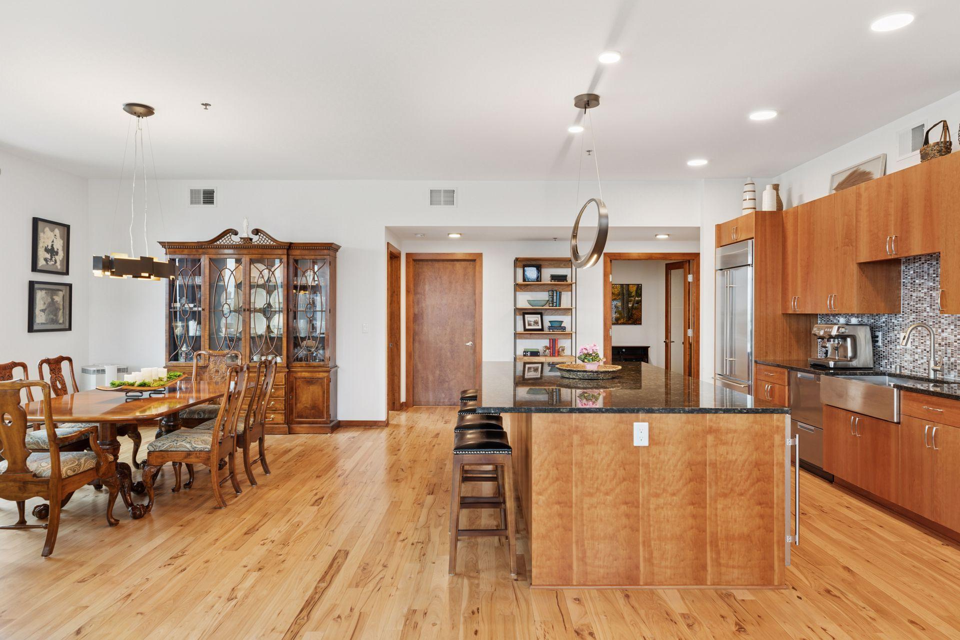 1240 S 2nd Street Unit: 1121