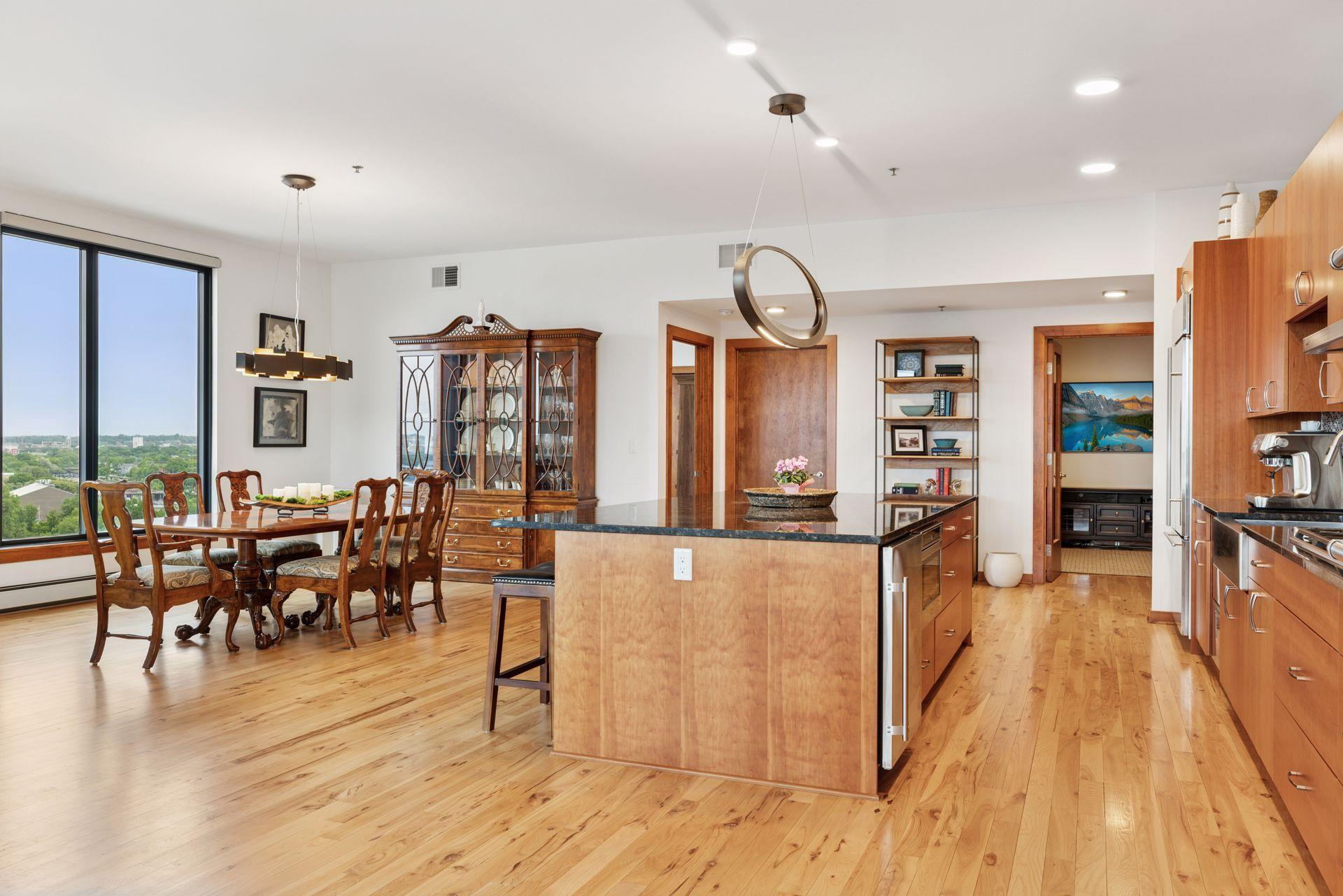 1240 S 2nd Street Unit: 1121