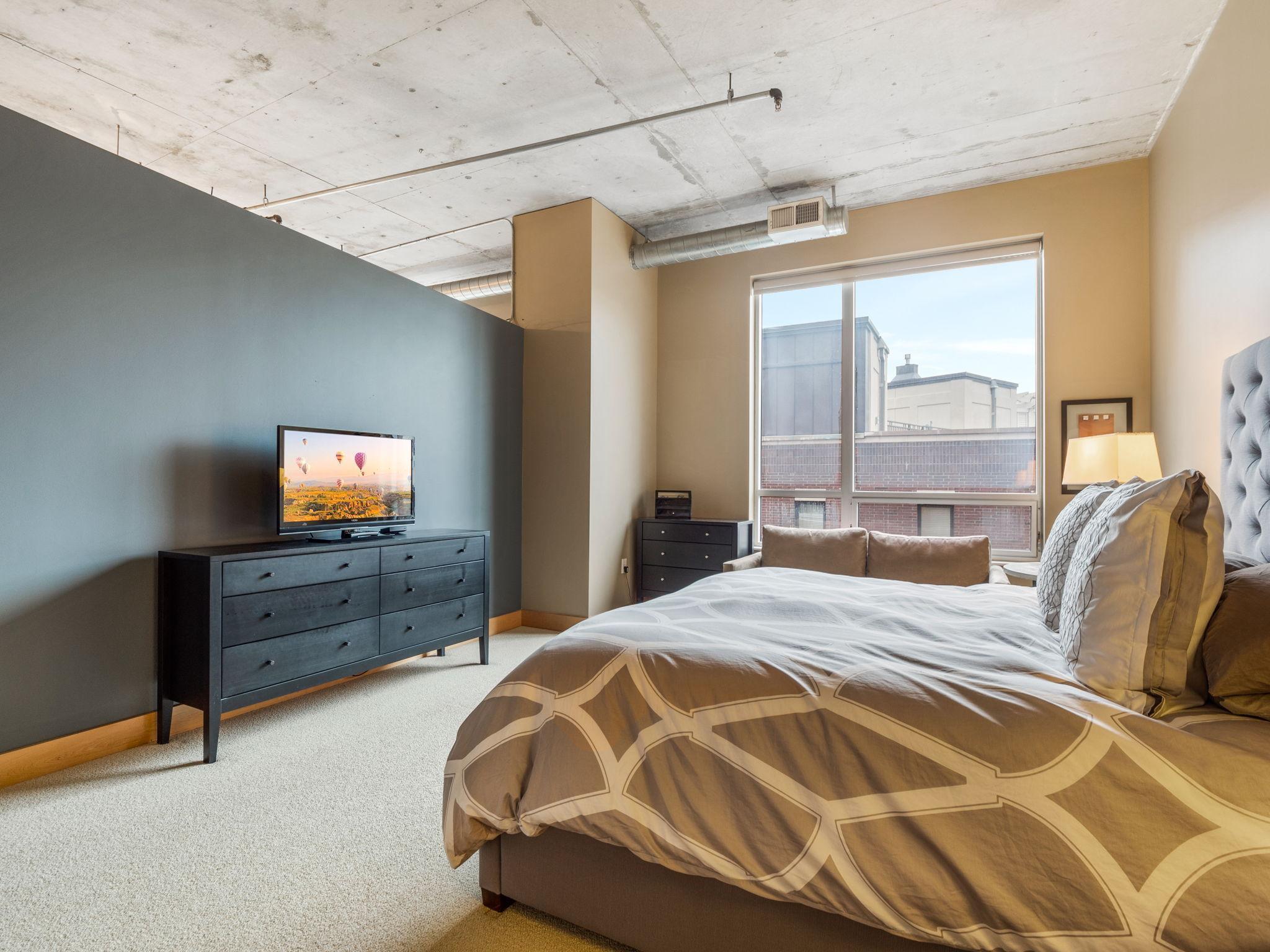 100 2nd Street NE Unit: A270