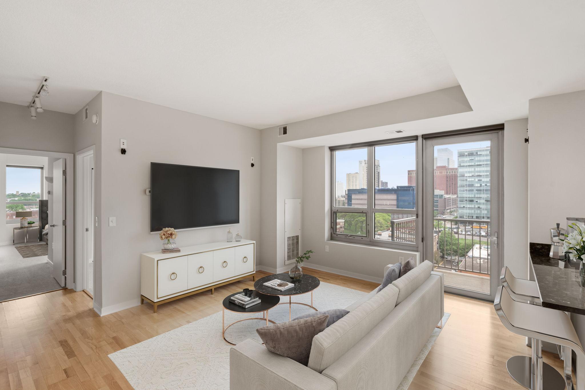 929 Portland Avenue Unit: 912
