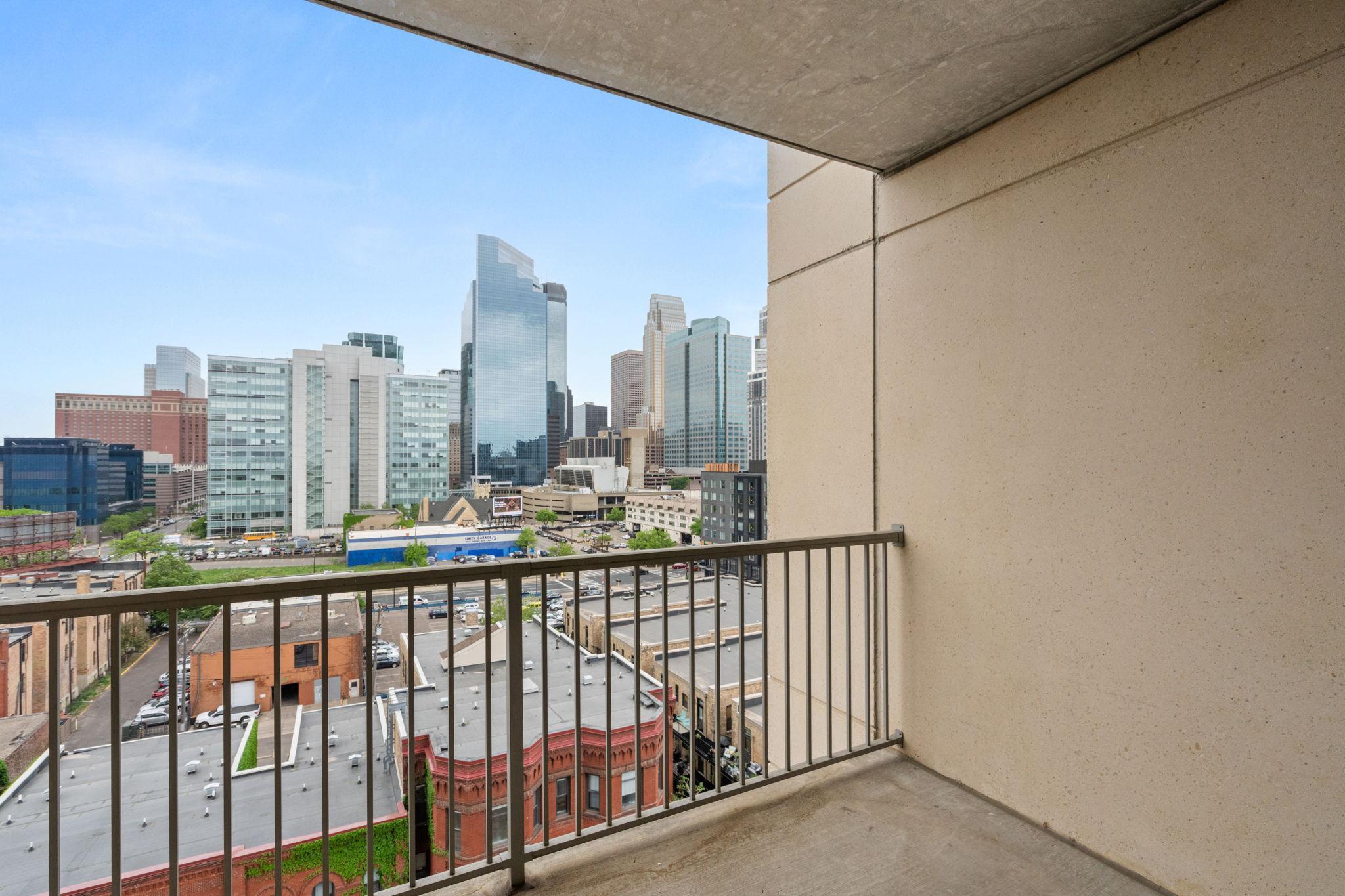 929 Portland Avenue Unit: 912