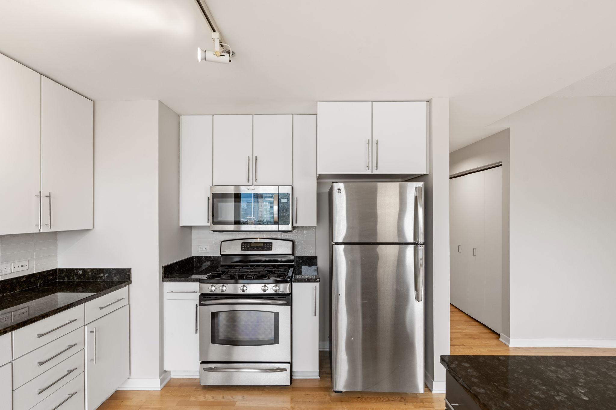 929 Portland Avenue Unit: 912