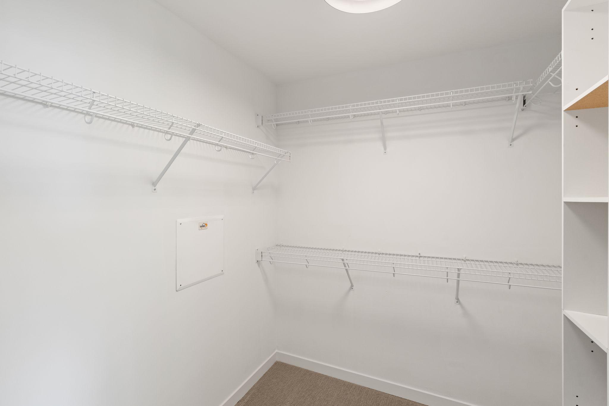 929 Portland Avenue Unit: 912
