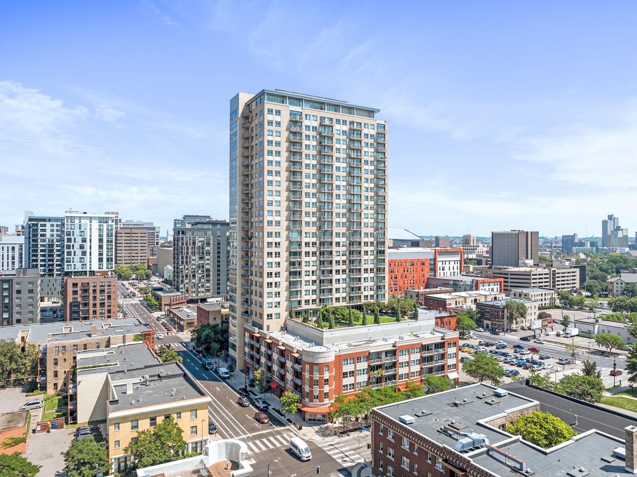 929 Portland Avenue Unit: 912