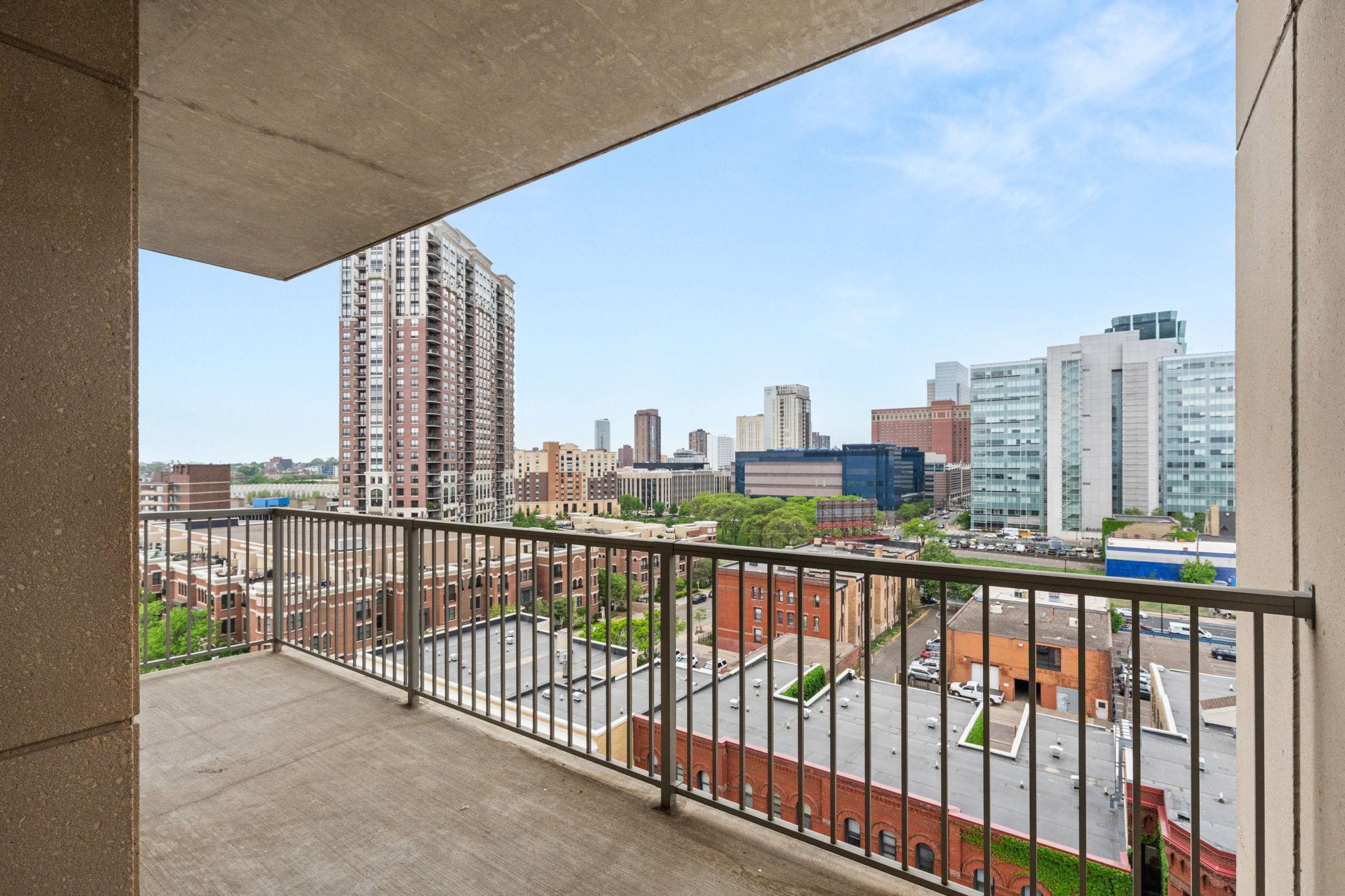 929 Portland Avenue Unit: 912