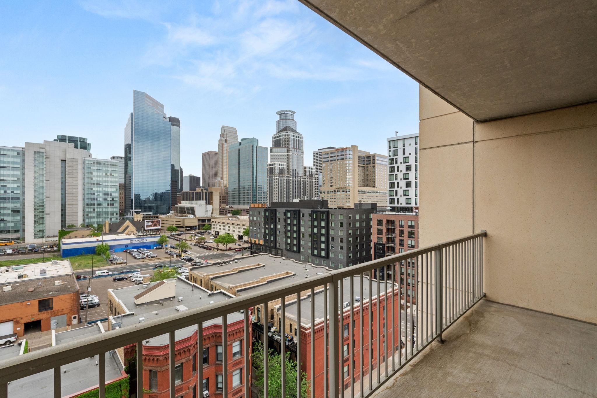929 Portland Avenue Unit: 912