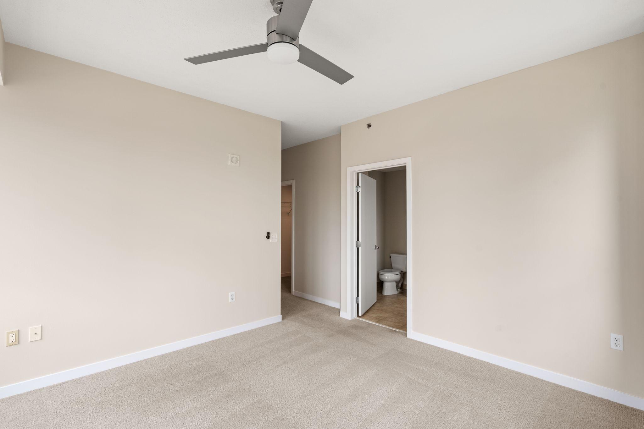 929 Portland Avenue Unit: 912