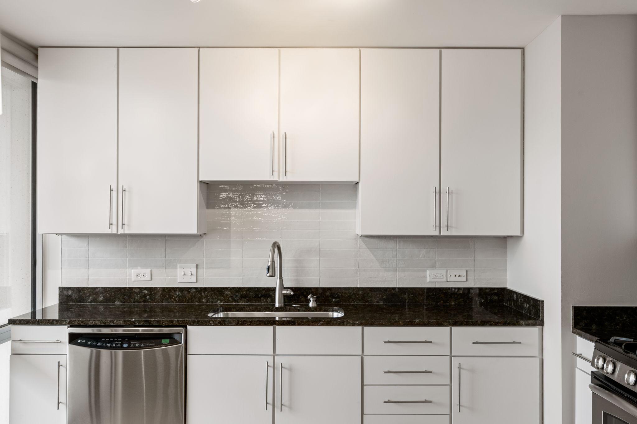 929 Portland Avenue Unit: 912