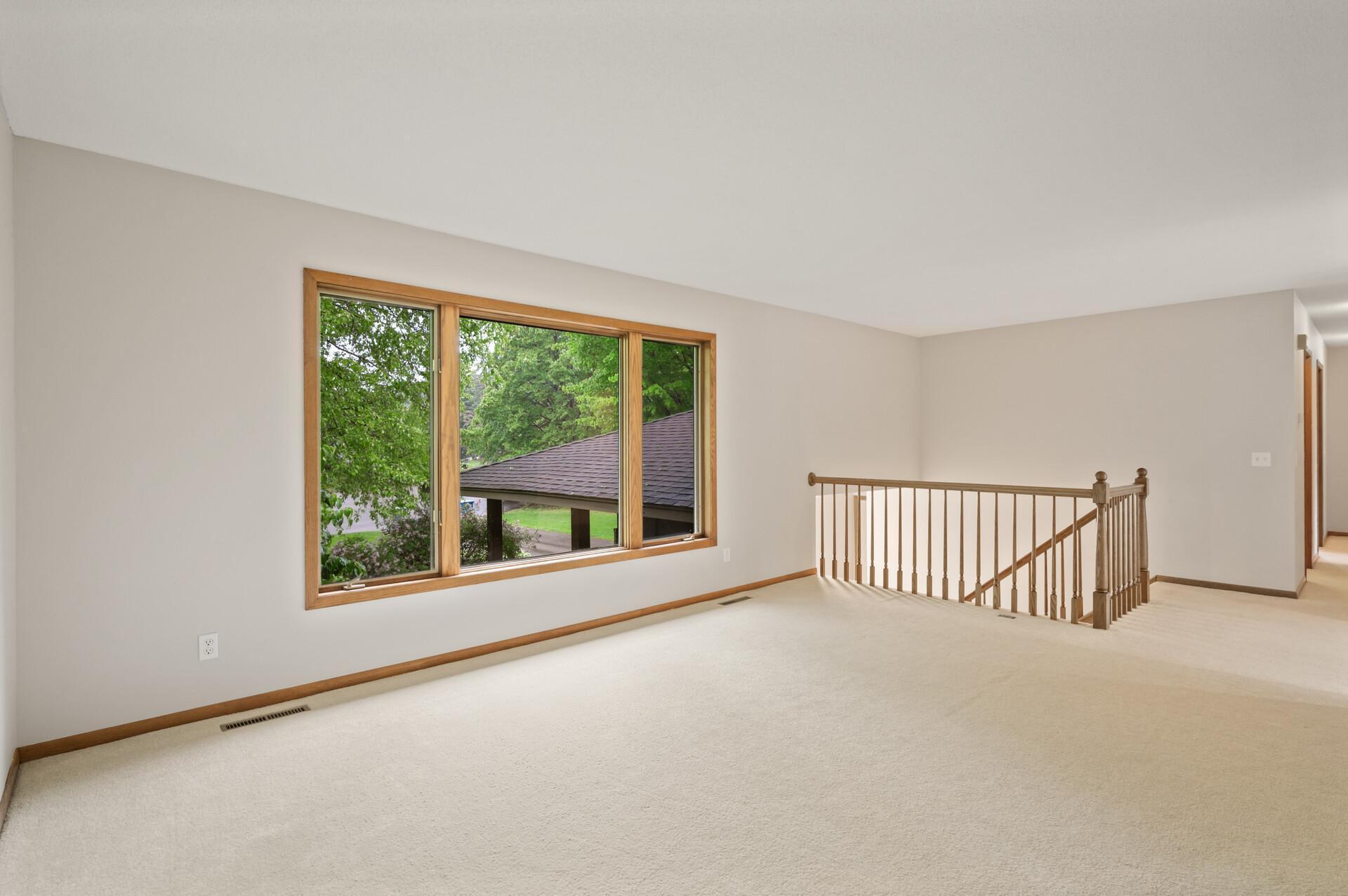 3185 Kimberly Lane N