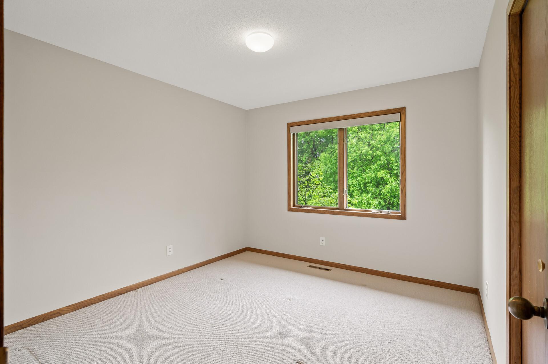 3185 Kimberly Lane N