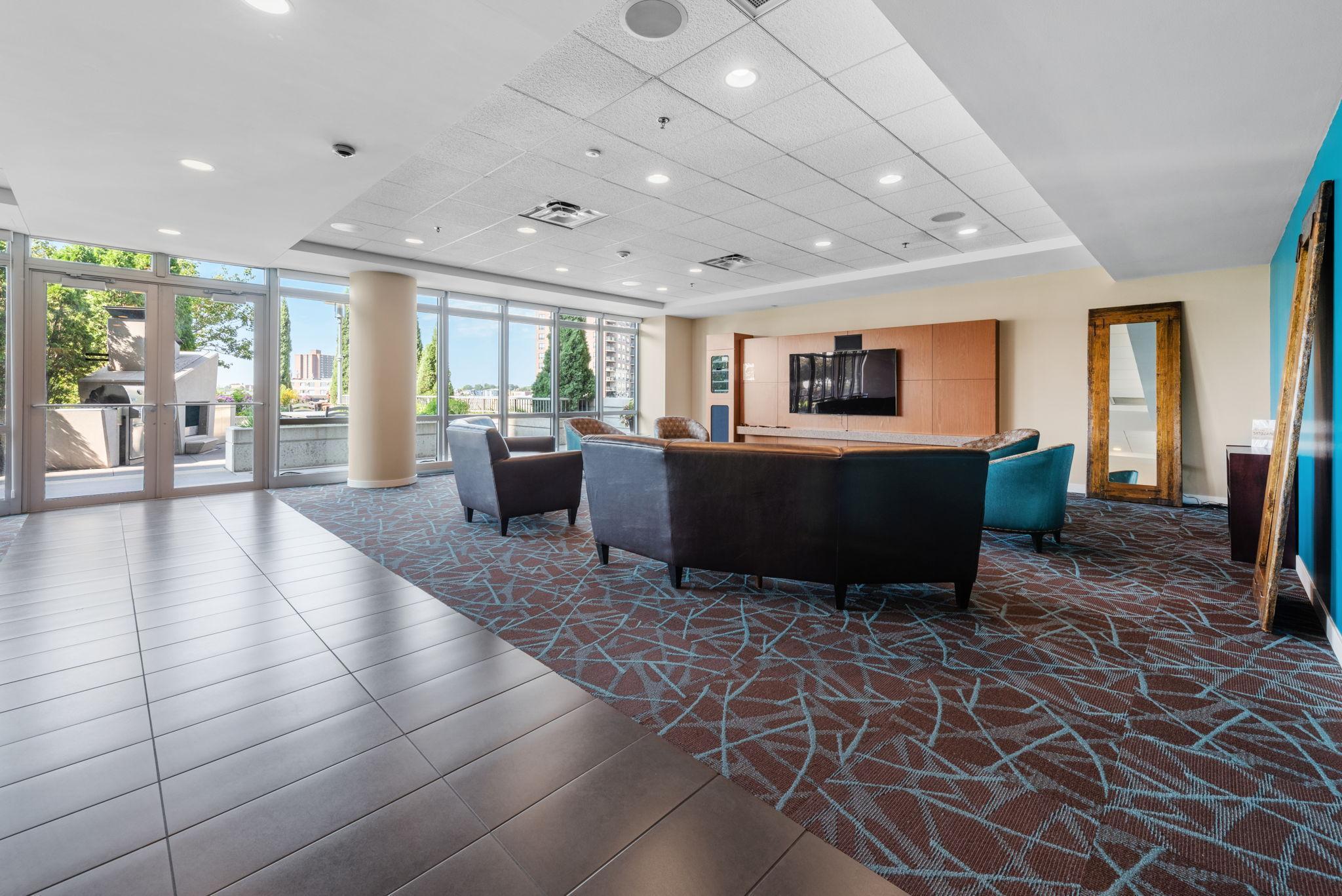 929 Portland Avenue S Unit: 2605