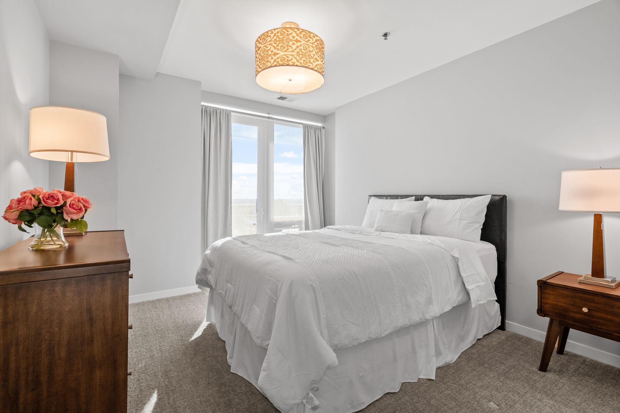 929 Portland Avenue S Unit: 2605