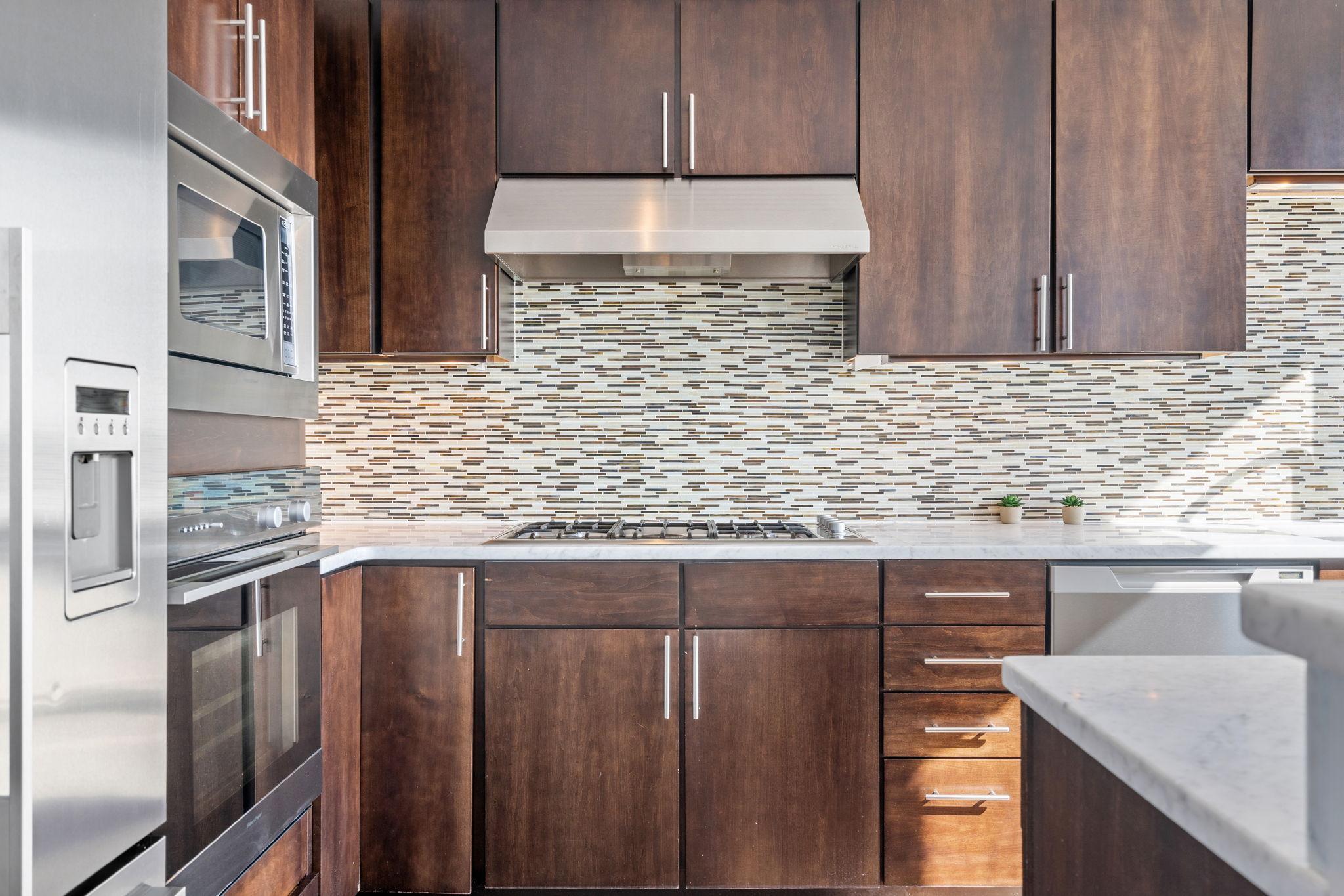 929 Portland Avenue S Unit: 2605