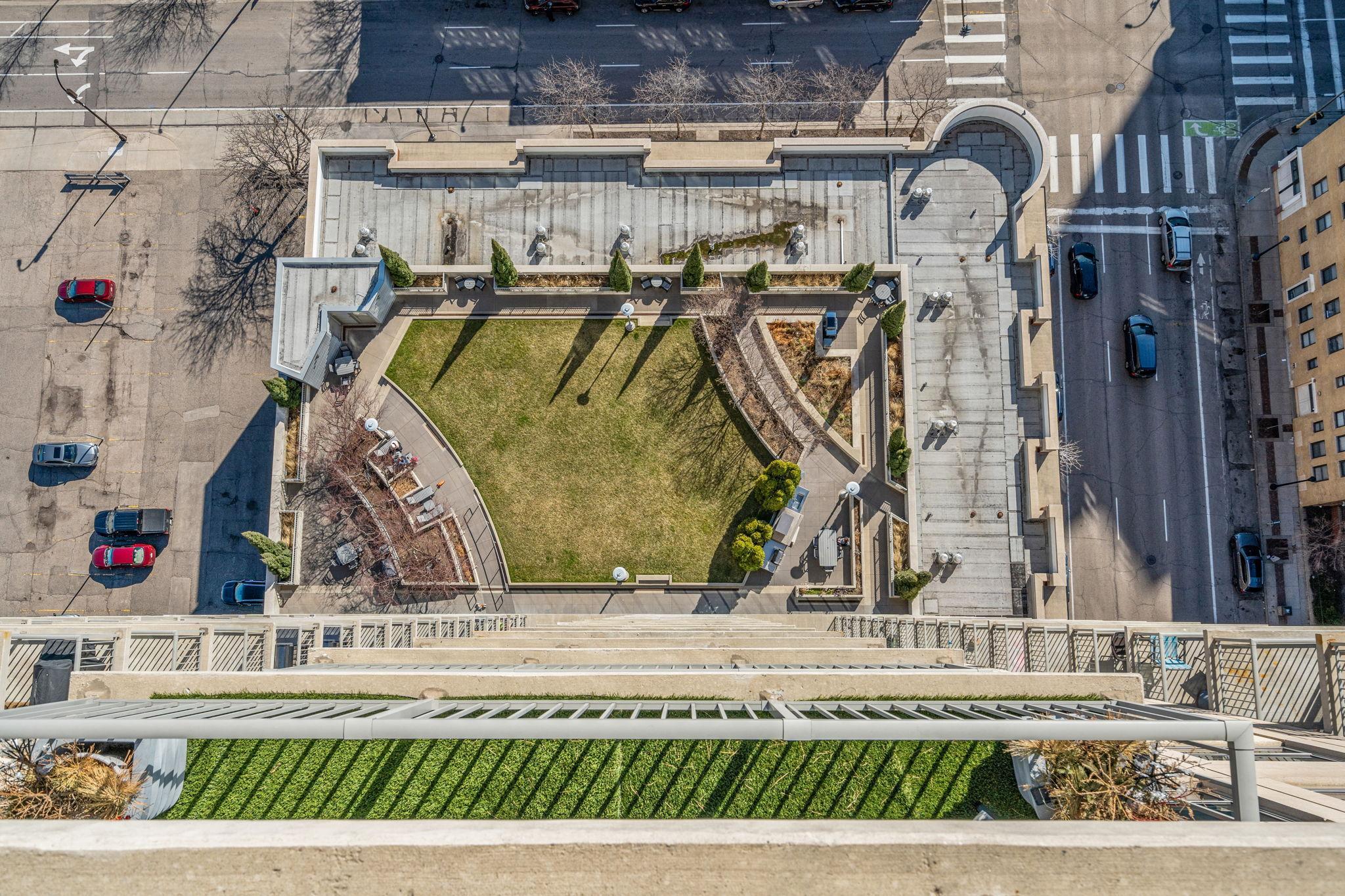 929 Portland Avenue S Unit: 2605