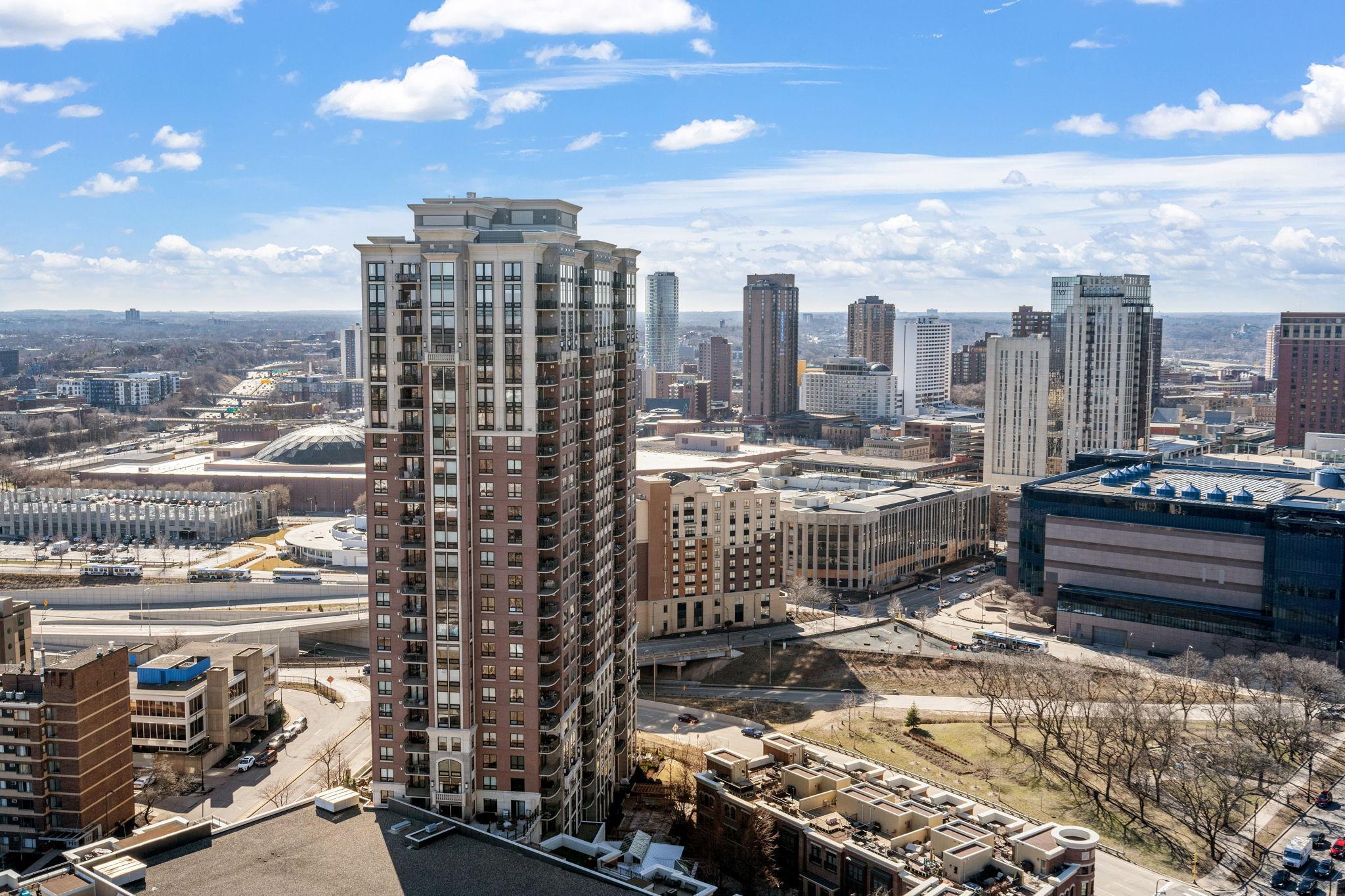 929 Portland Avenue S Unit: 2605