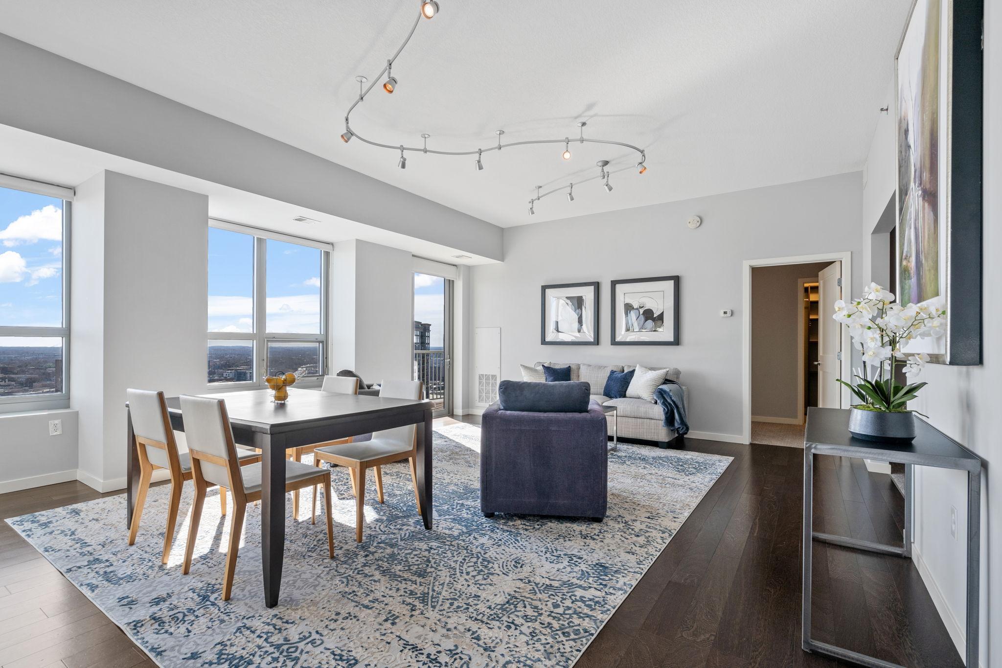 929 Portland Avenue S Unit: 2605