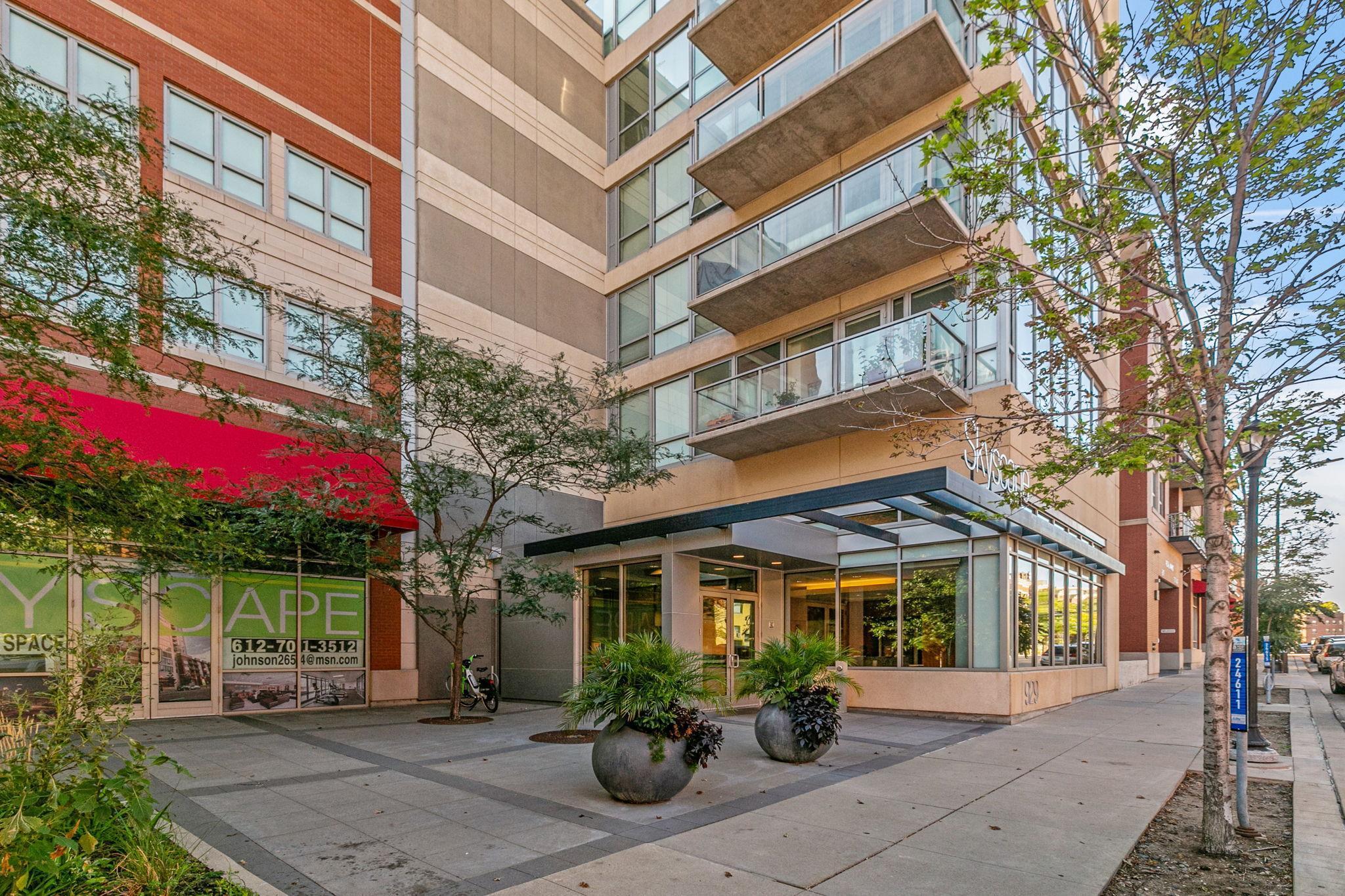 929 Portland Avenue S Unit: 2605