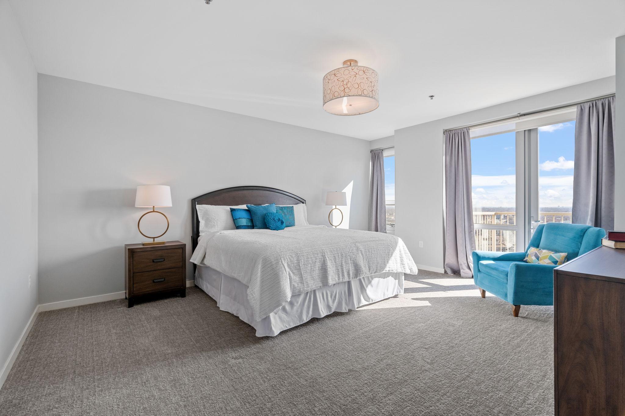 929 Portland Avenue S Unit: 2605