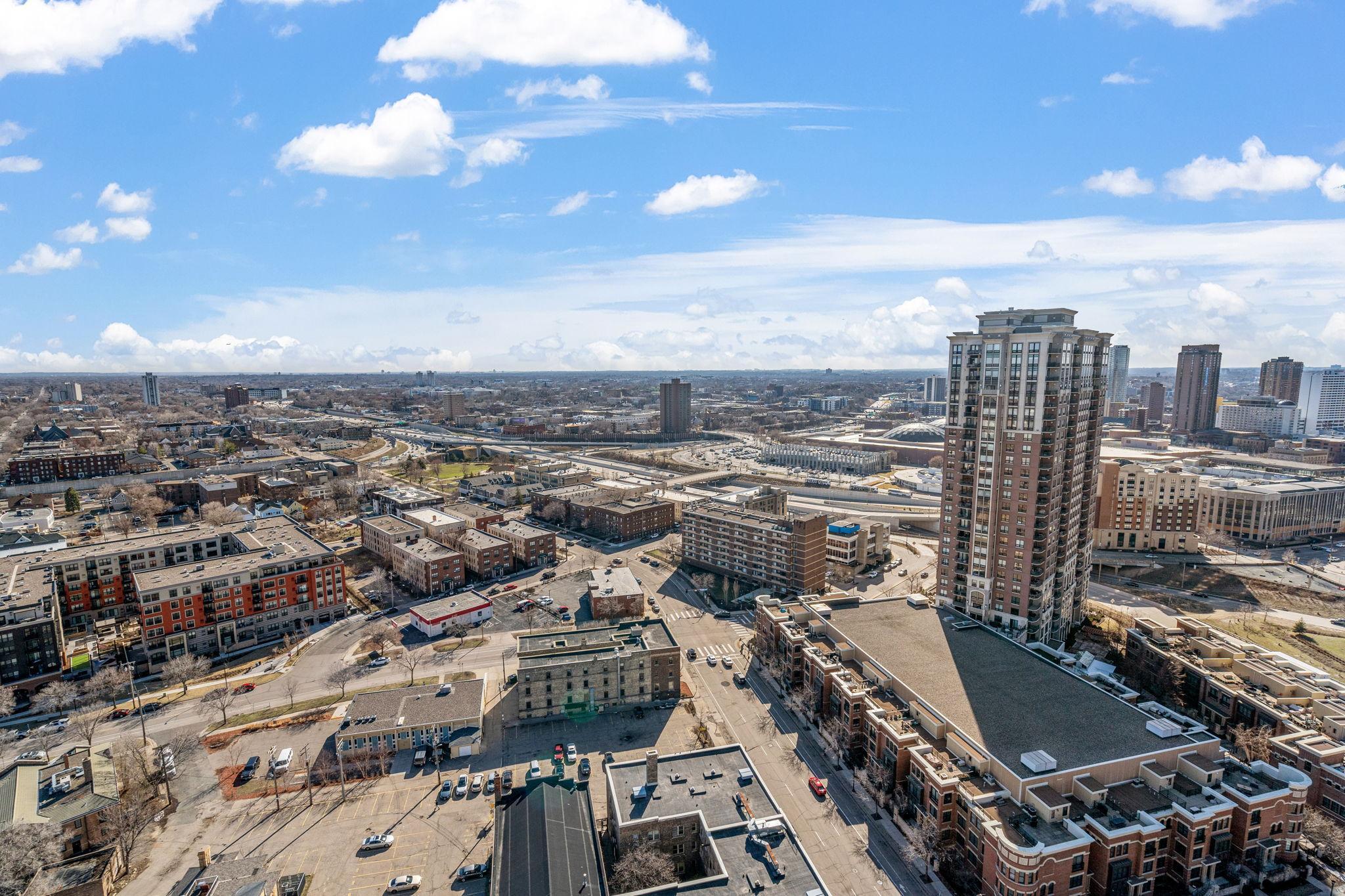 929 Portland Avenue S Unit: 2605