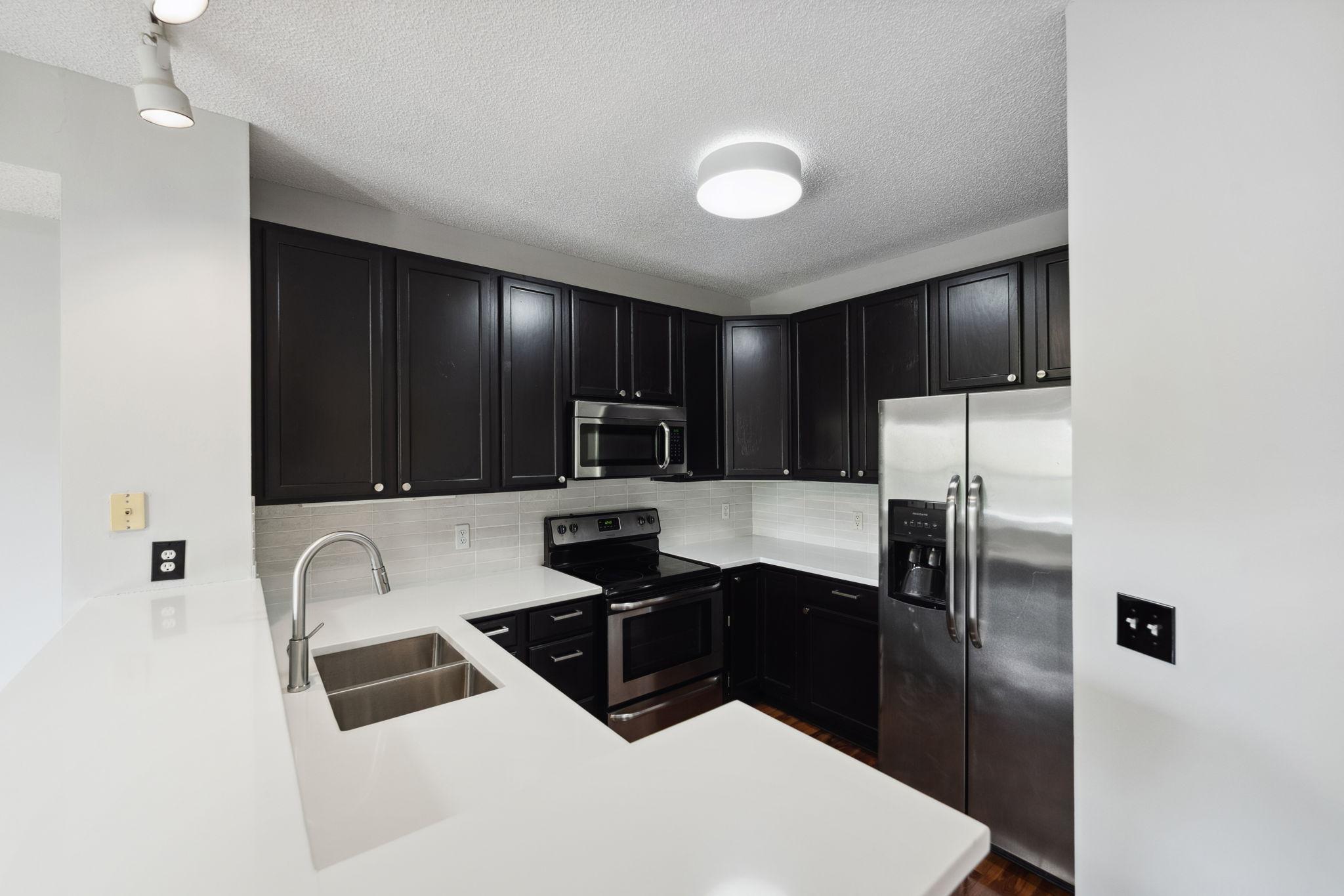 615 N 1st Street Unit: 405