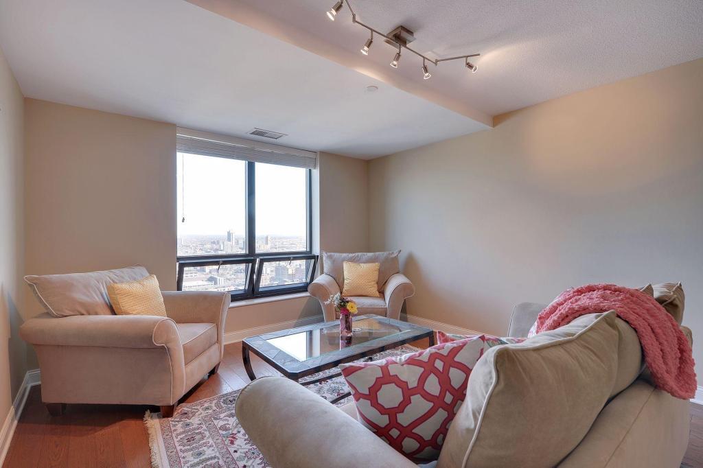 100 3rd Avenue S Unit: 3001