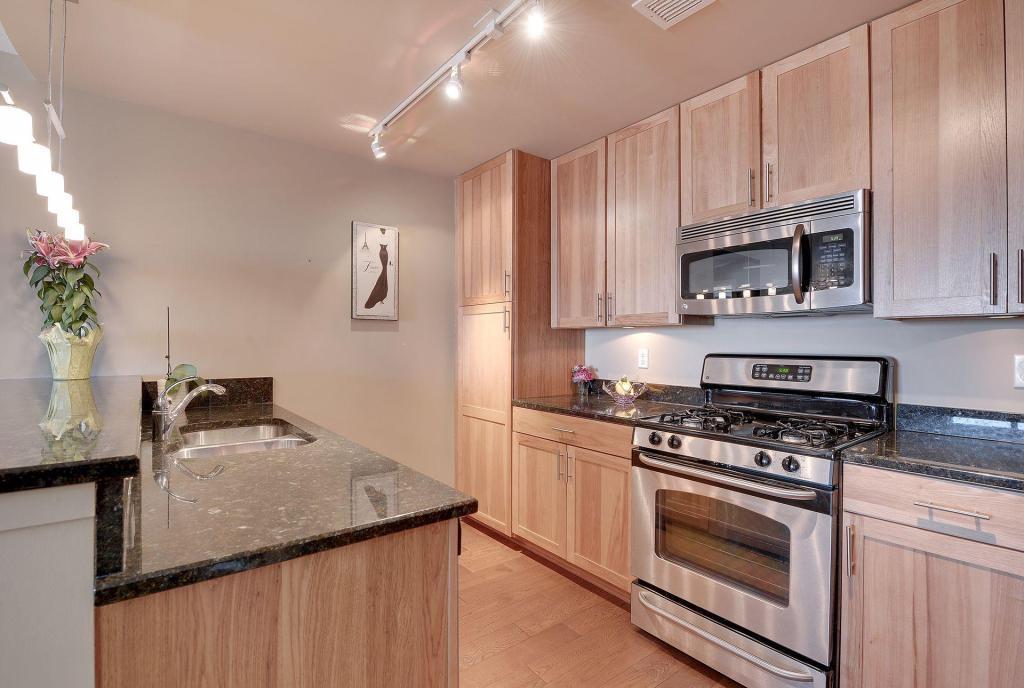 100 3rd Avenue S Unit: 3001