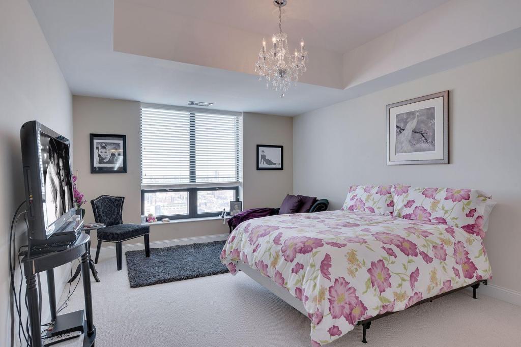 100 3rd Avenue S Unit: 3001