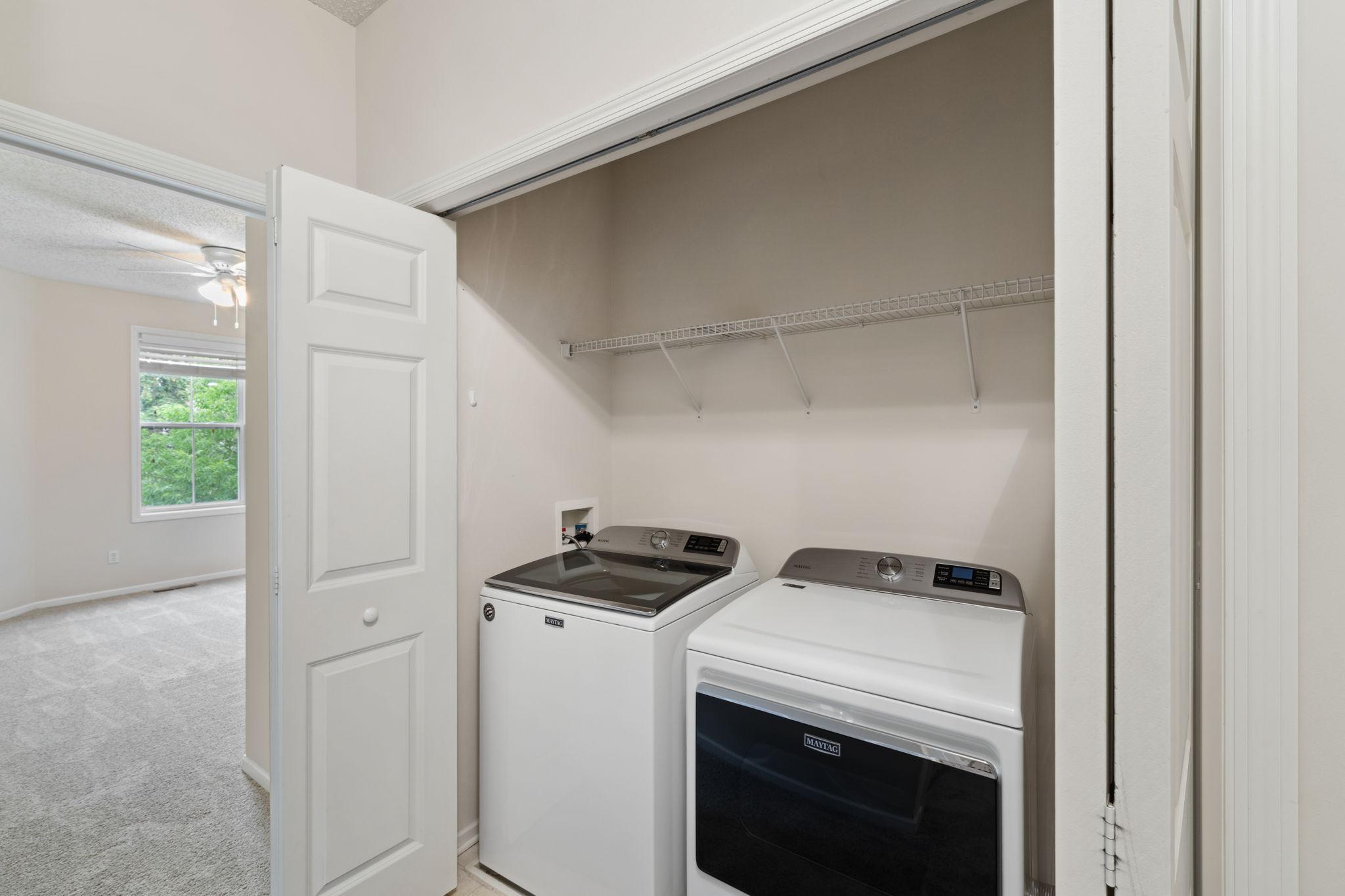 5900 Oxford Street Unit: 8