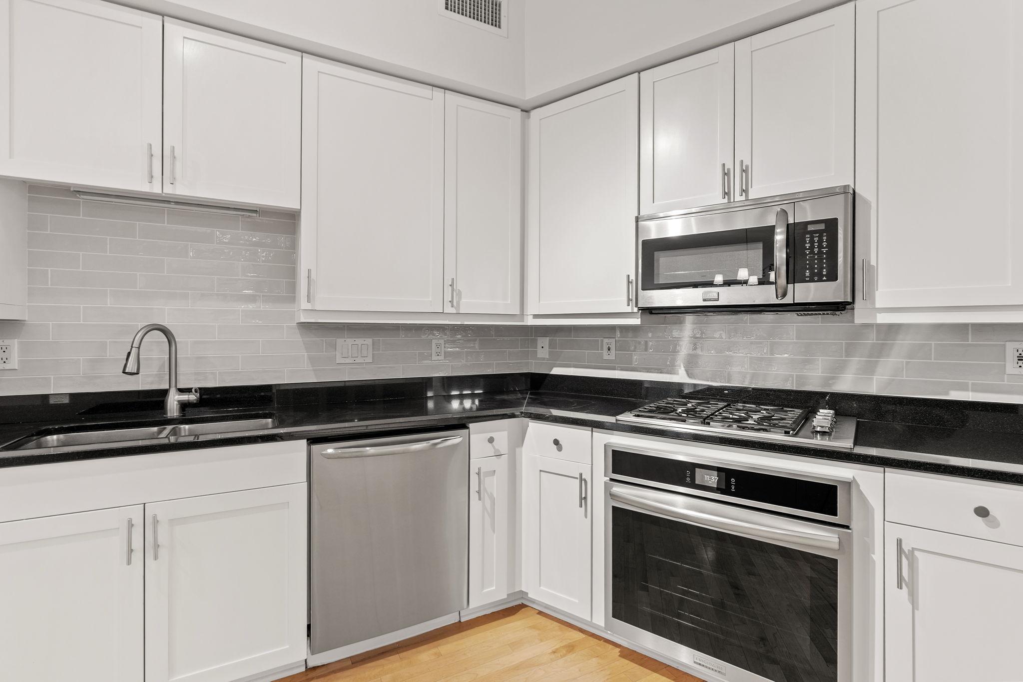 408 N 1st Street Unit: 310