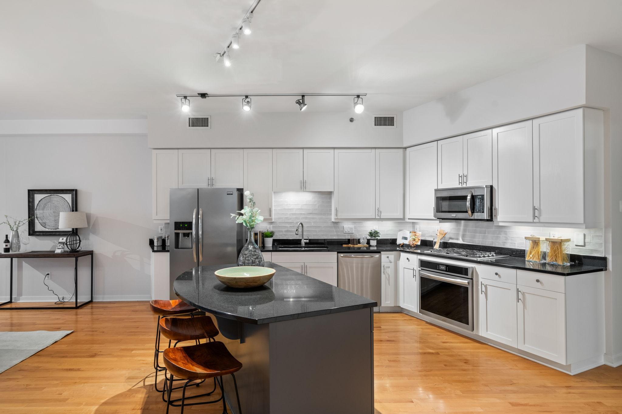 408 N 1st Street Unit: 310