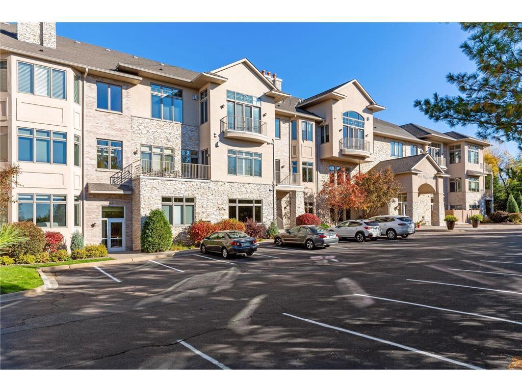 555 Oak Ridge Place Unit: 150