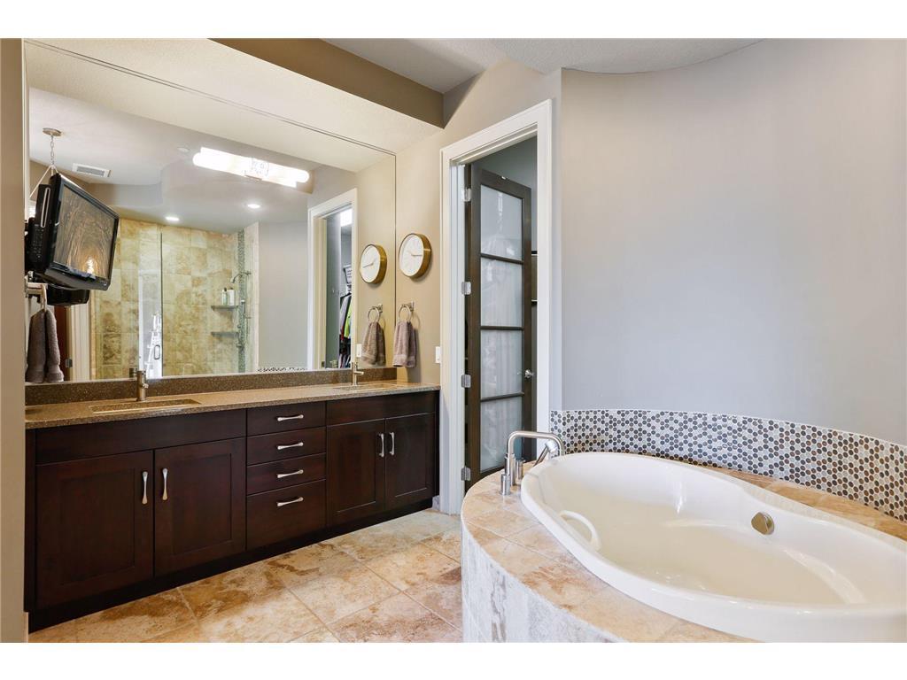 555 Oak Ridge Place Unit: 150