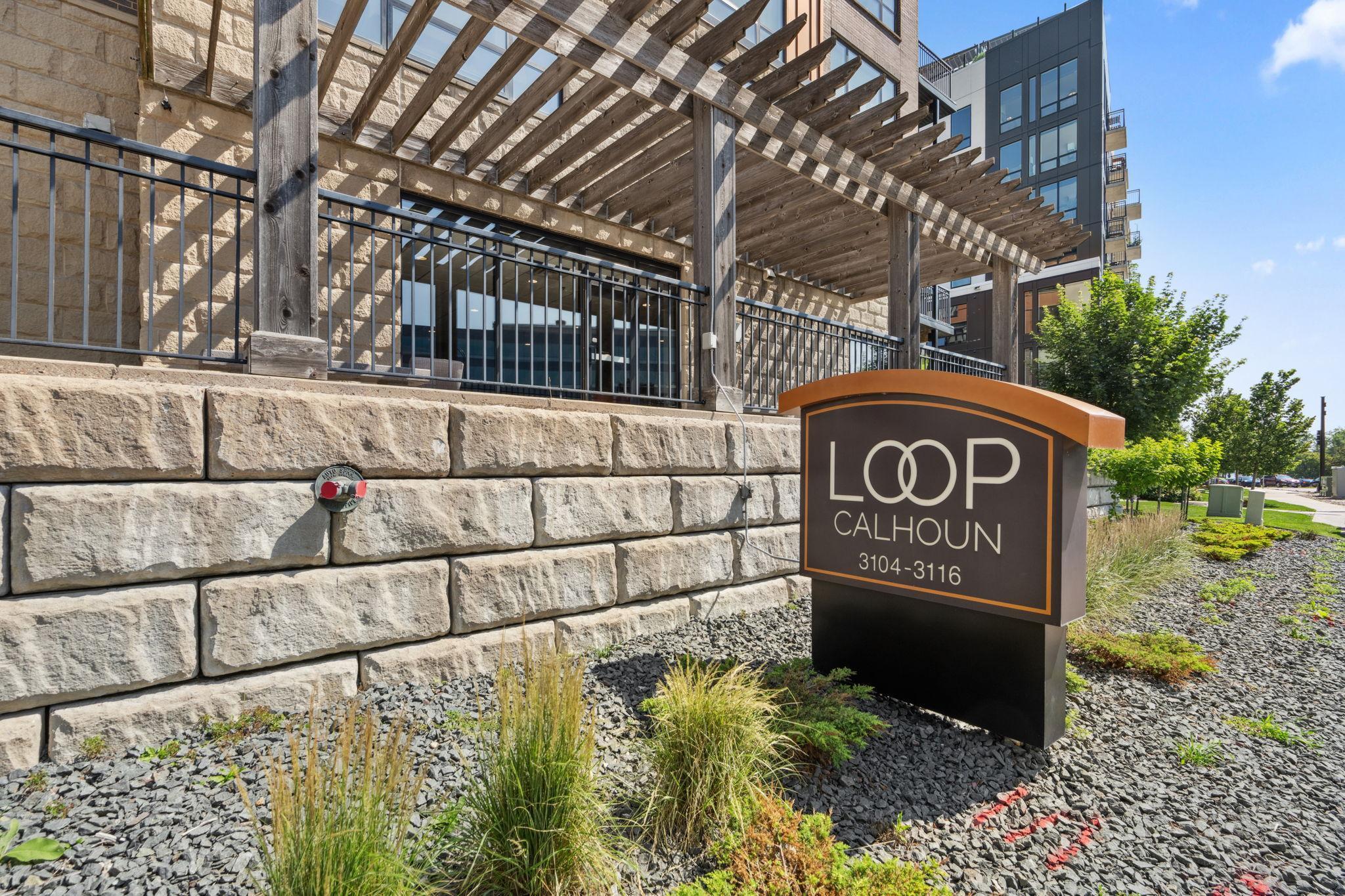 3104 W Lake Street Unit: 211