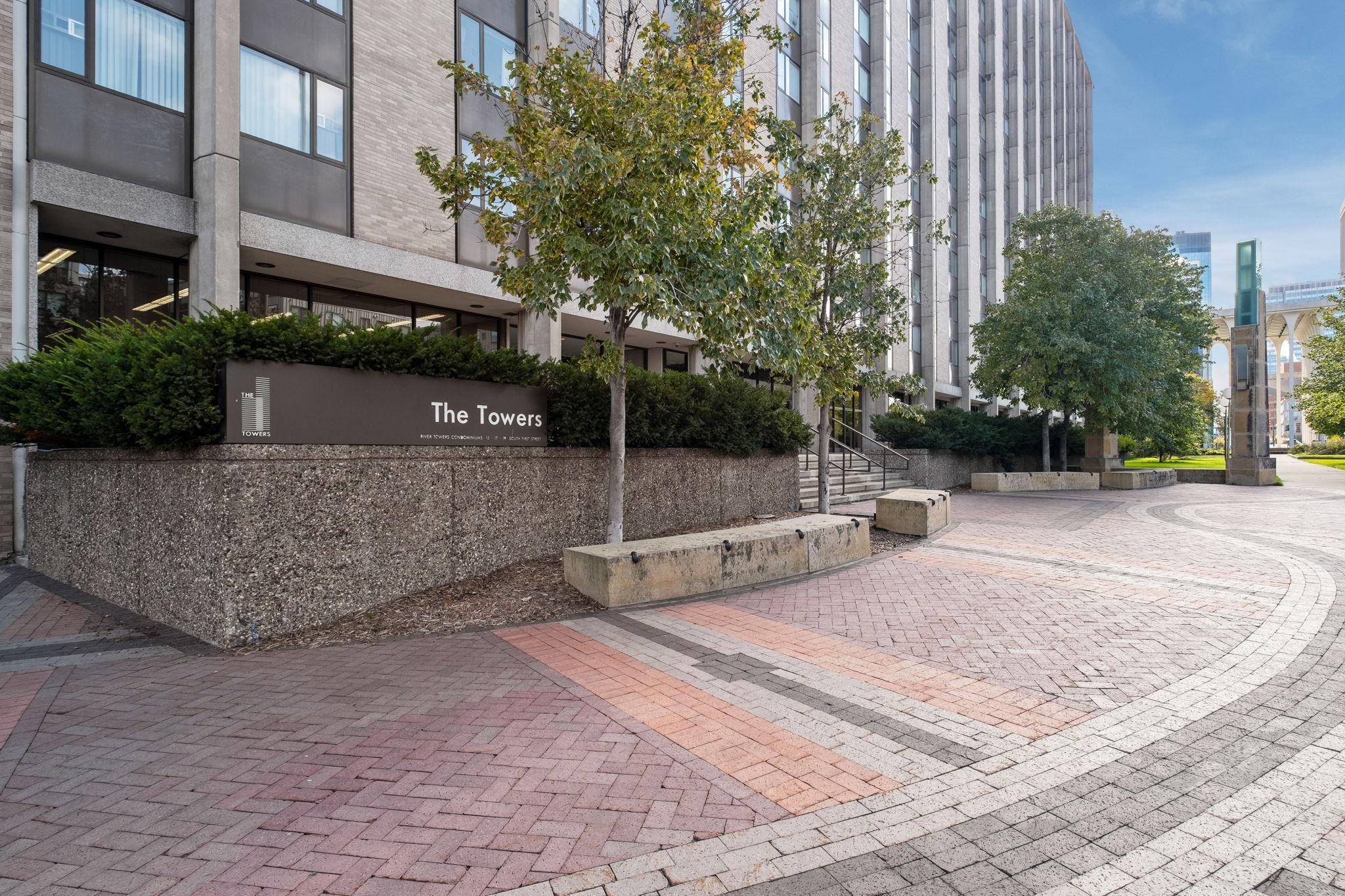 19 S 1st Street Unit: B904