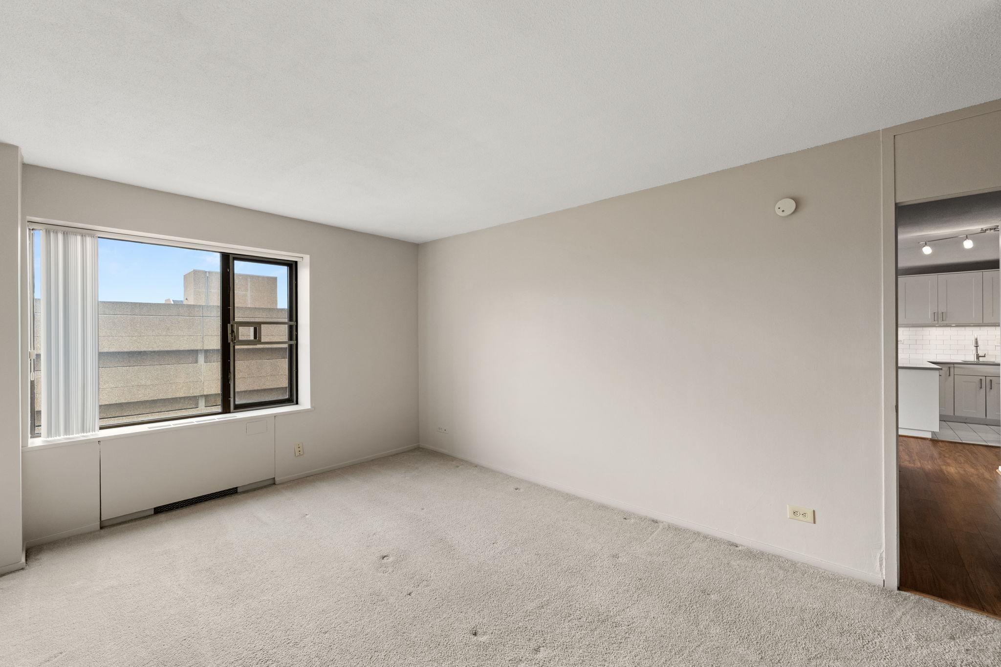 19 S 1st Street Unit: B904