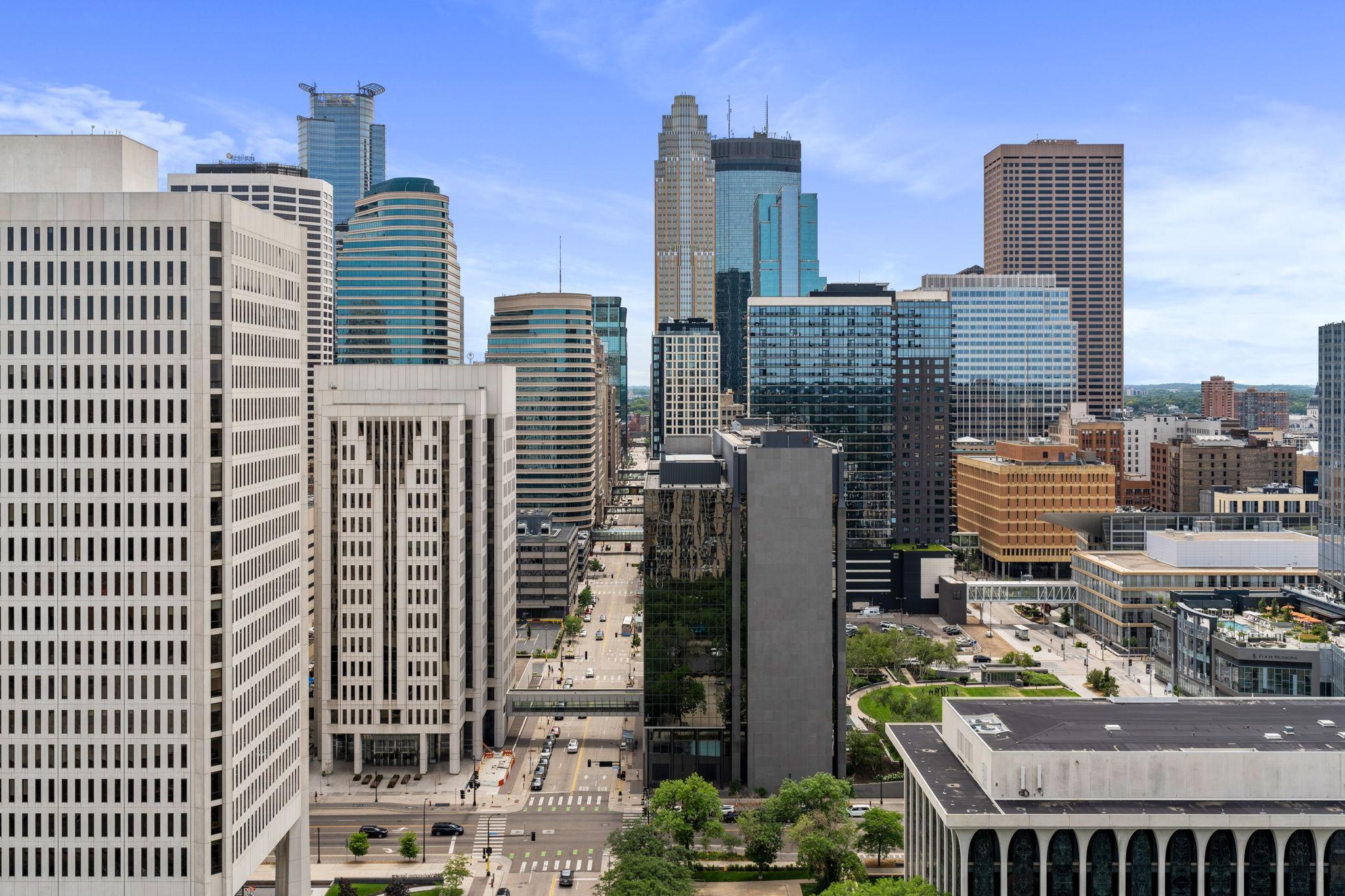 19 S 1st Street Unit: B904