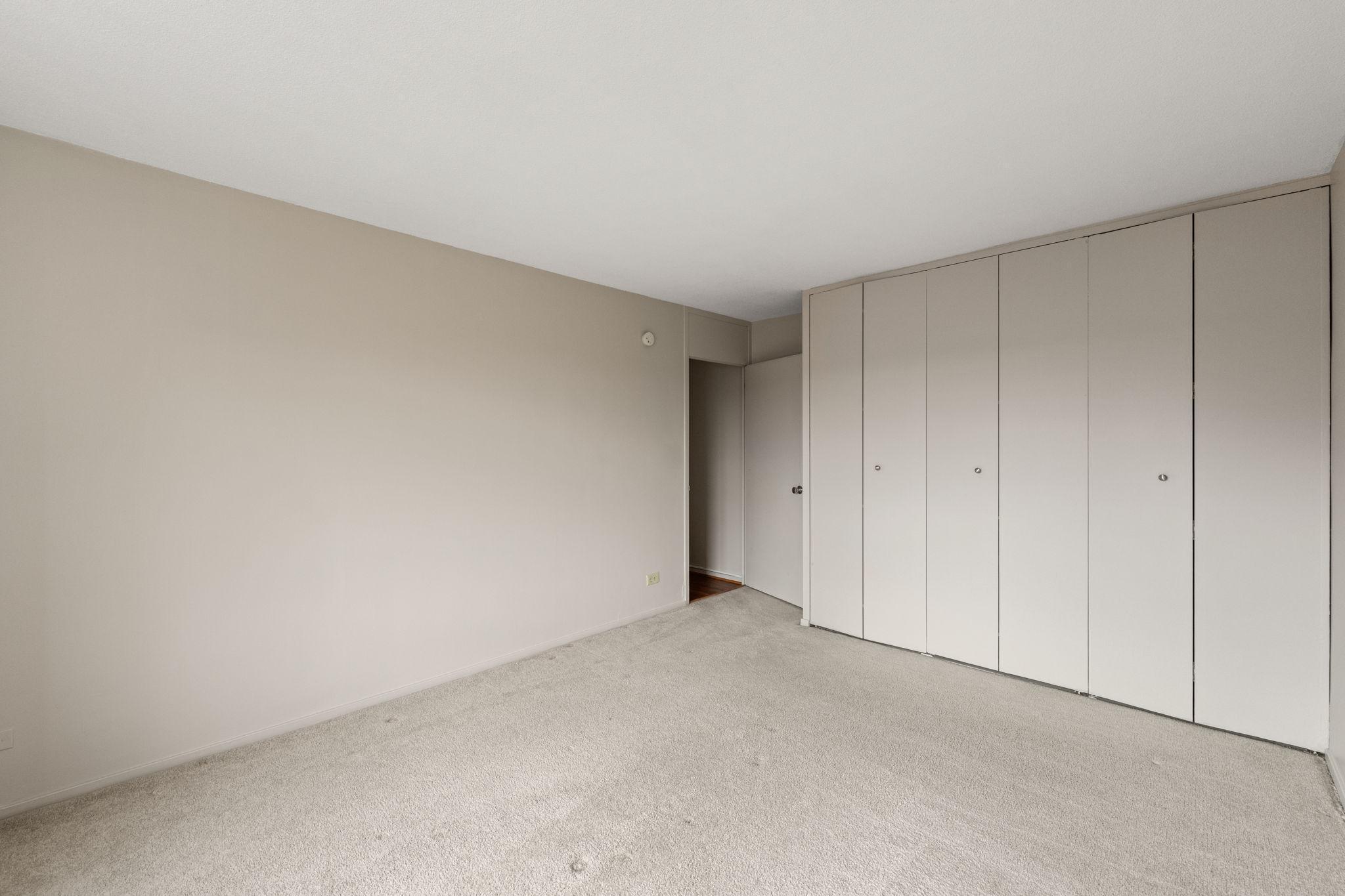 19 S 1st Street Unit: B904