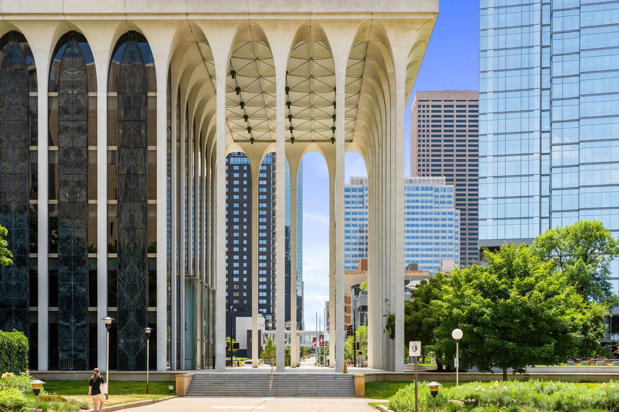 19 S 1st Street Unit: B904