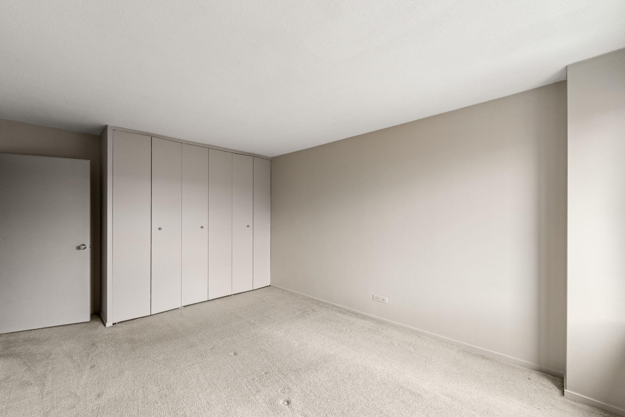 19 S 1st Street Unit: B904