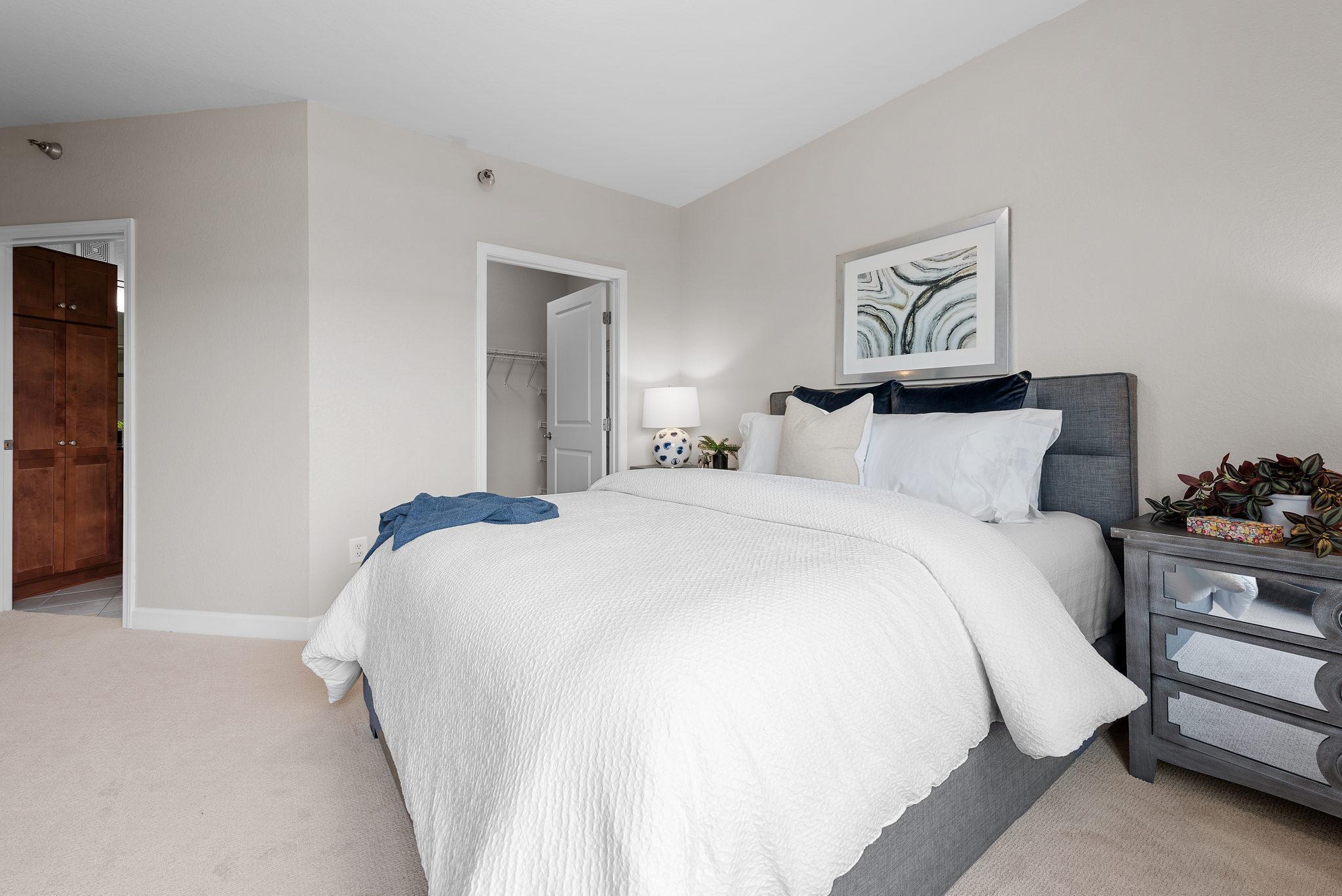 1155 Ford Road Unit: 205