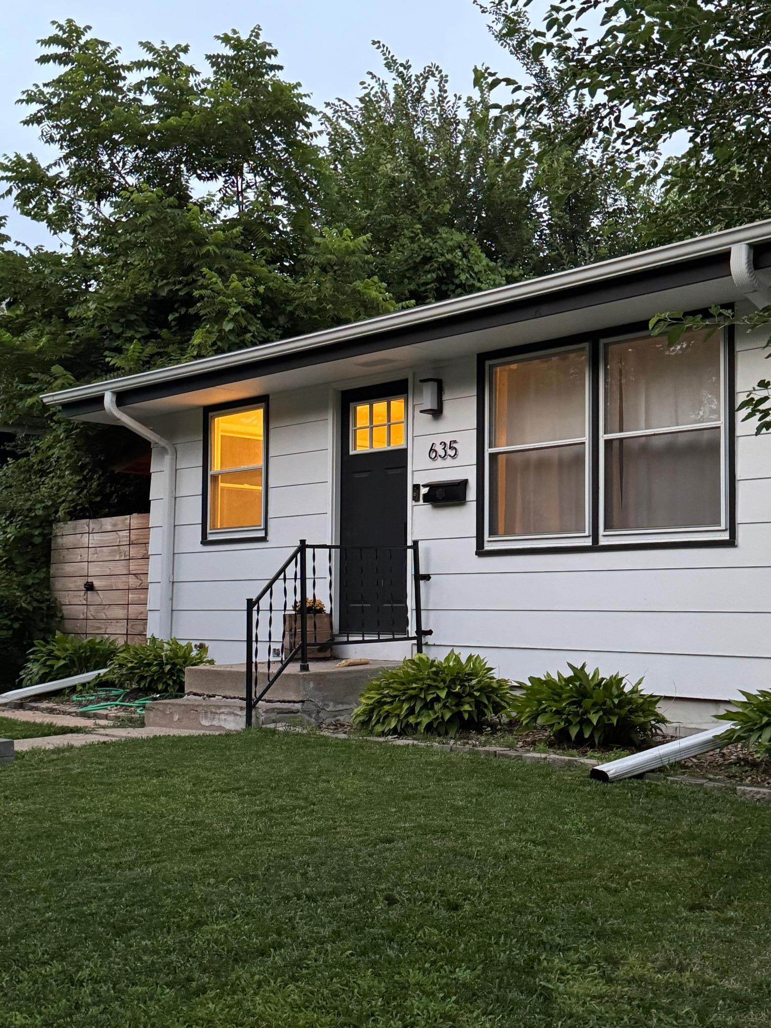 635 Quincy Street NE