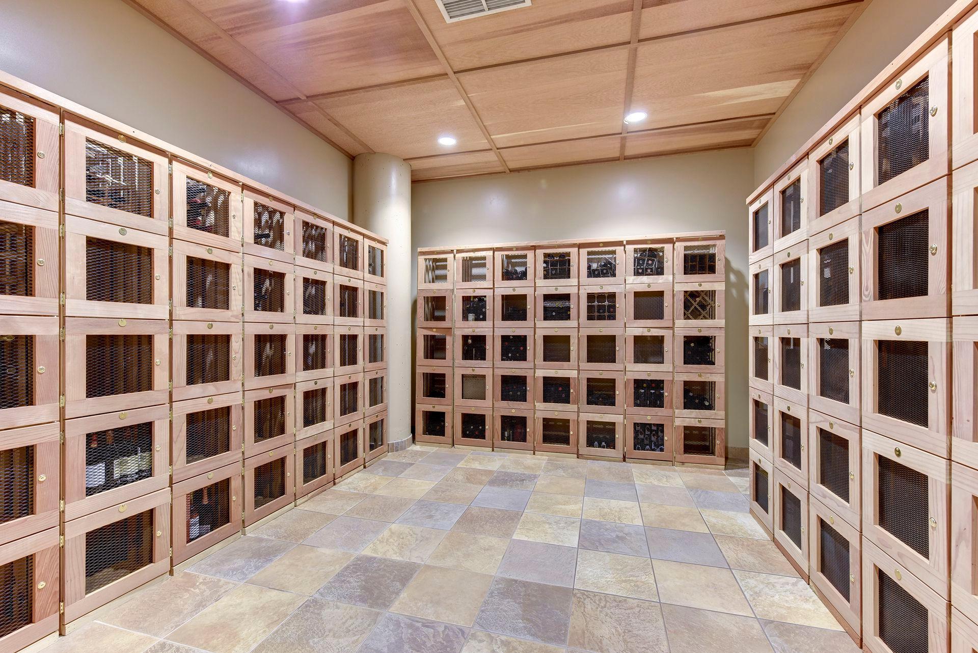 215 10th Avenue S Unit: 731