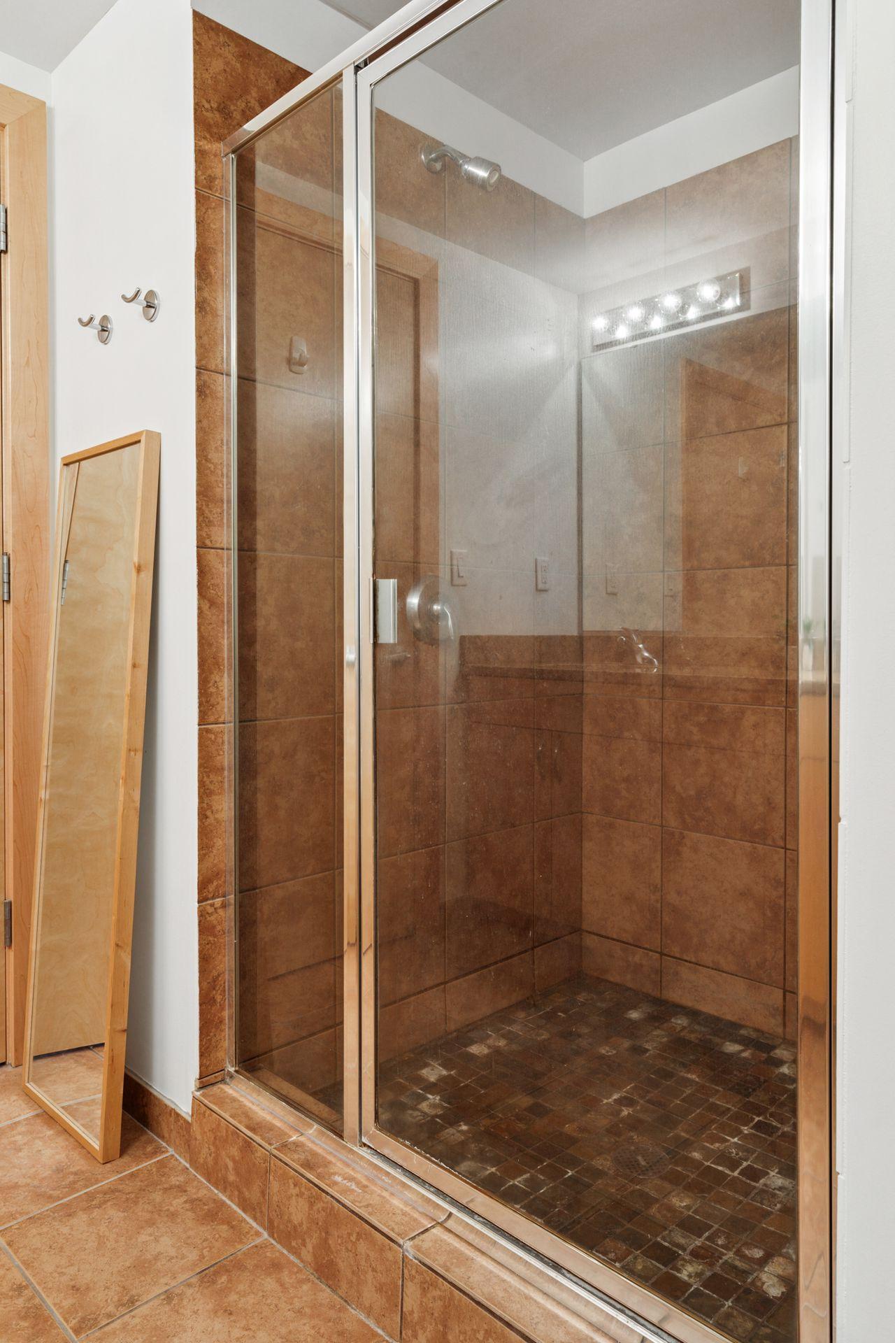 215 10th Avenue S Unit: 731