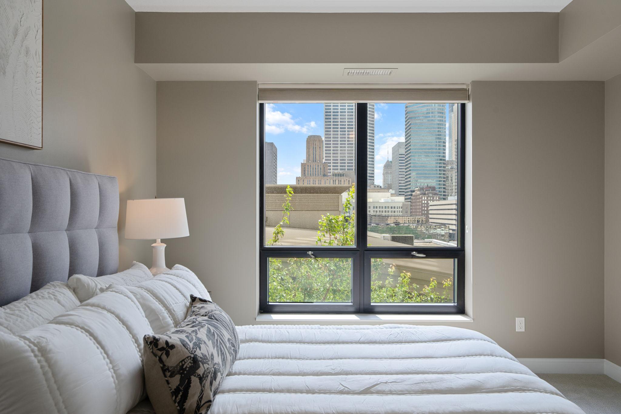 100 3rd Avenue S Unit: 706