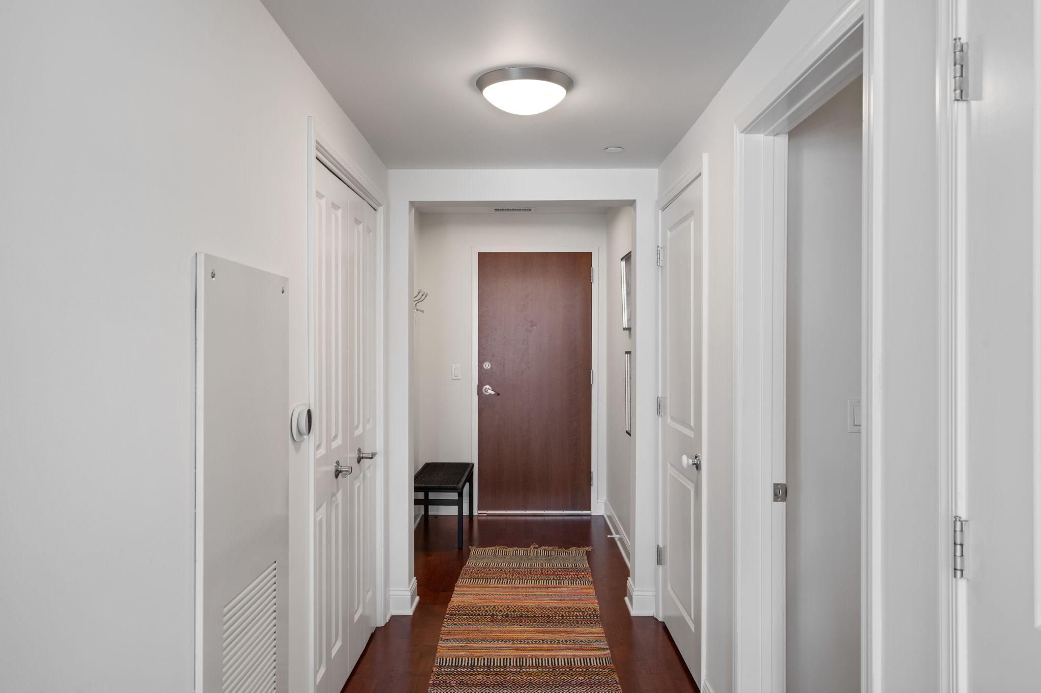 100 3rd Avenue S Unit: 706