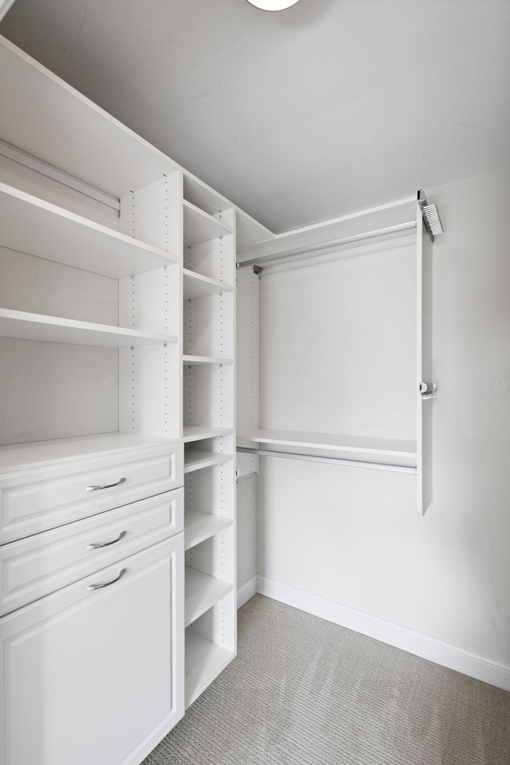 100 3rd Avenue S Unit: 706