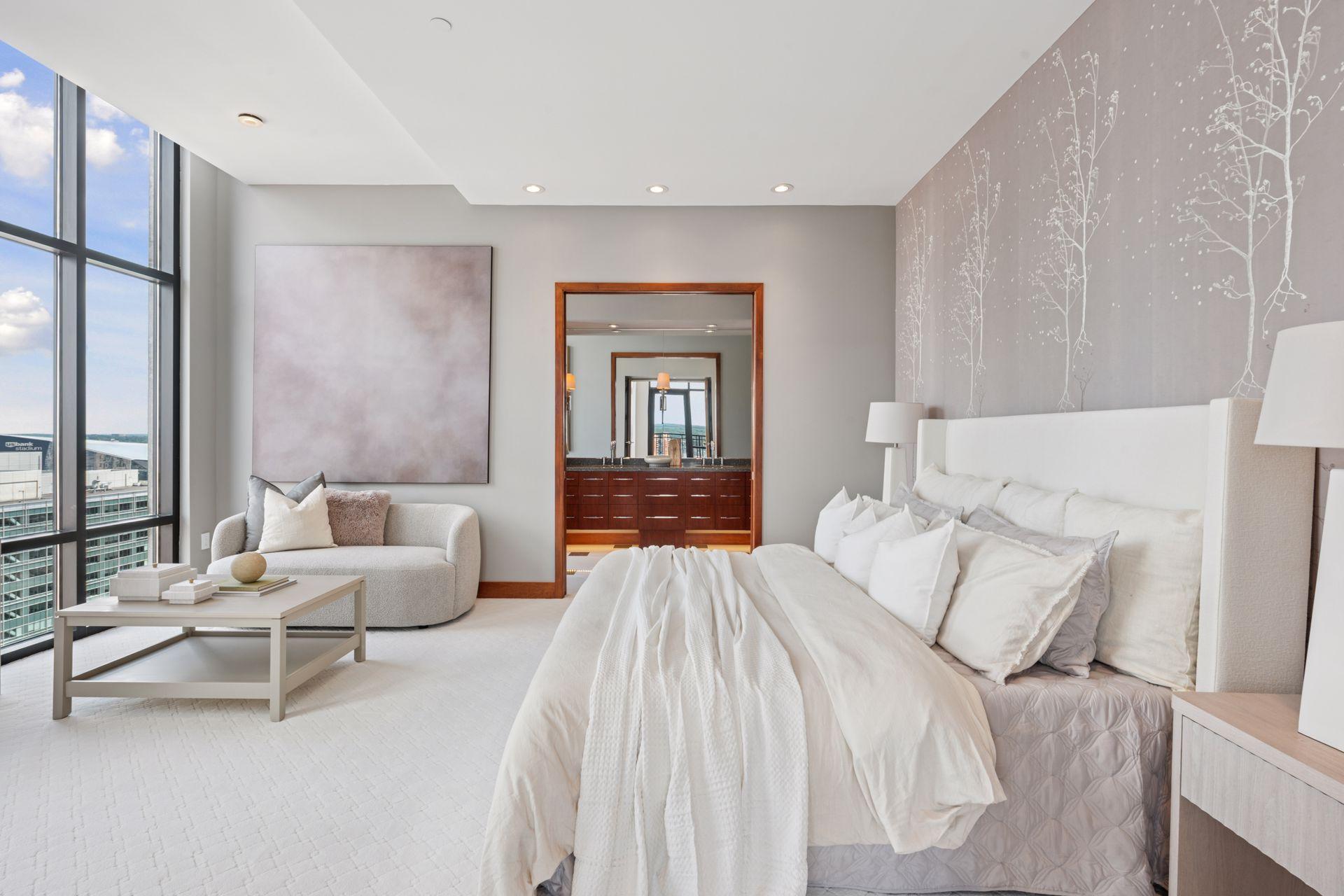 201 S 11th Street Unit: 2600