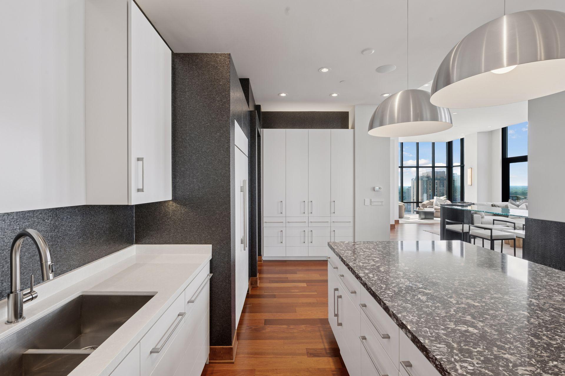 201 S 11th Street Unit: 2600