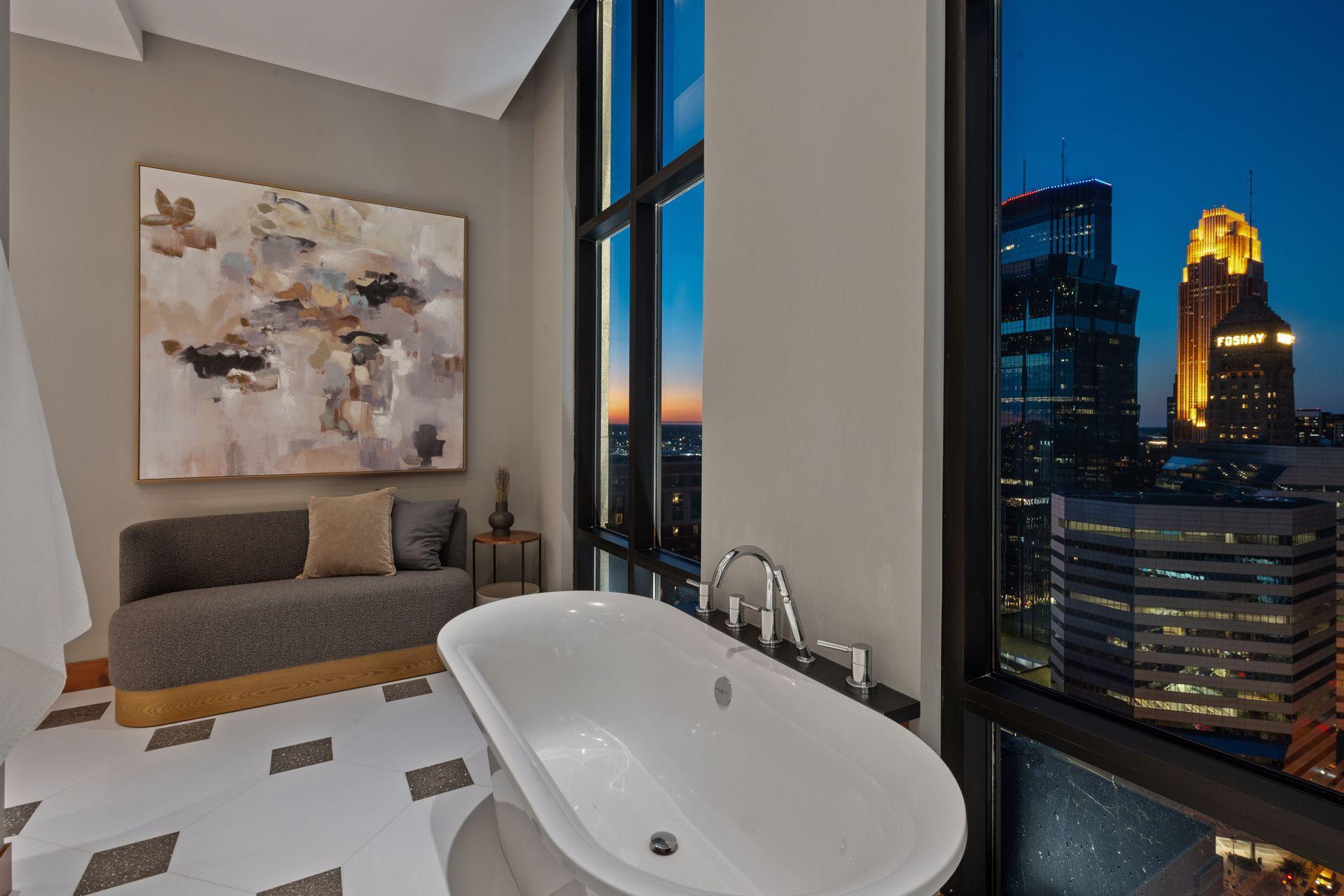 201 S 11th Street Unit: 2600