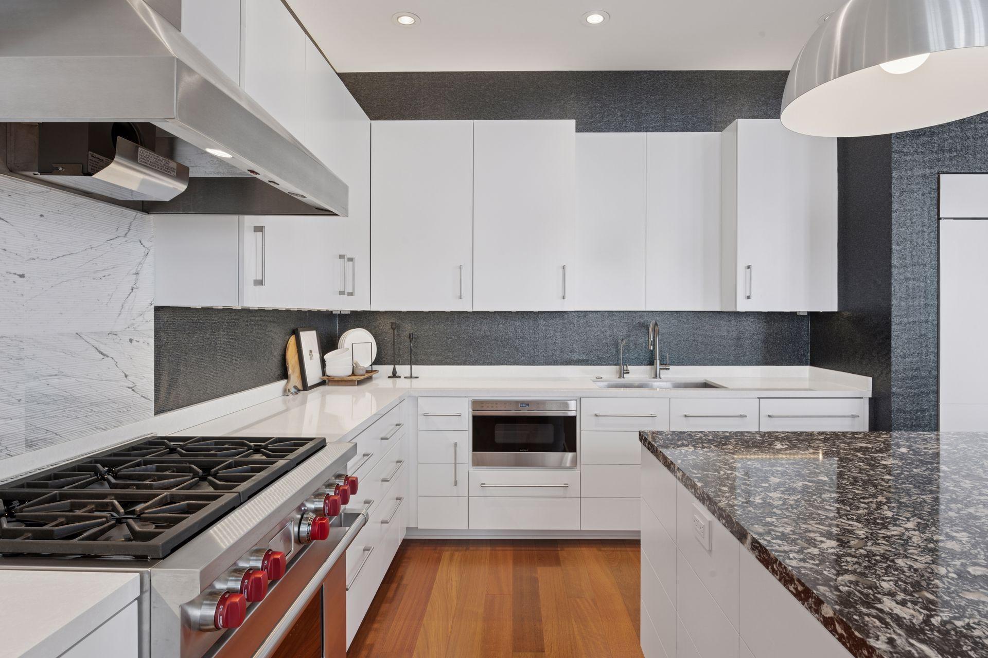 201 S 11th Street Unit: 2600